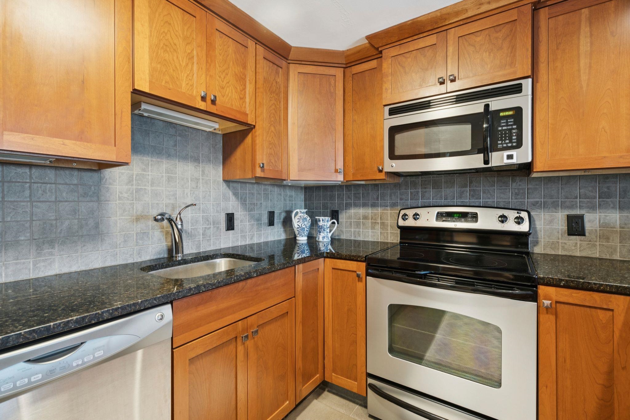 Homes for sale in Wolfeboro, NH | 11-2 Mountain West Dr, Wolfeboro, NH 03894 | MLS# 5079755