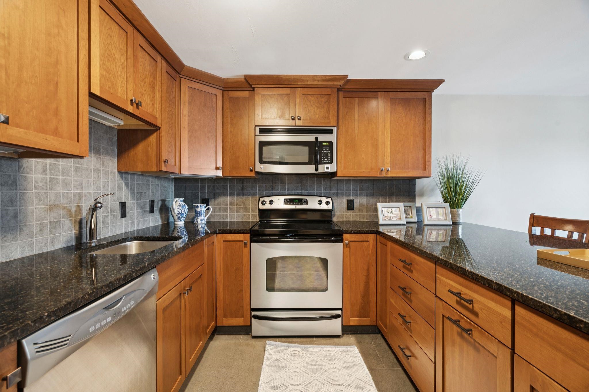 Homes for sale in Wolfeboro, NH | 11-2 Mountain West Dr, Wolfeboro, NH 03894 | MLS# 5079755