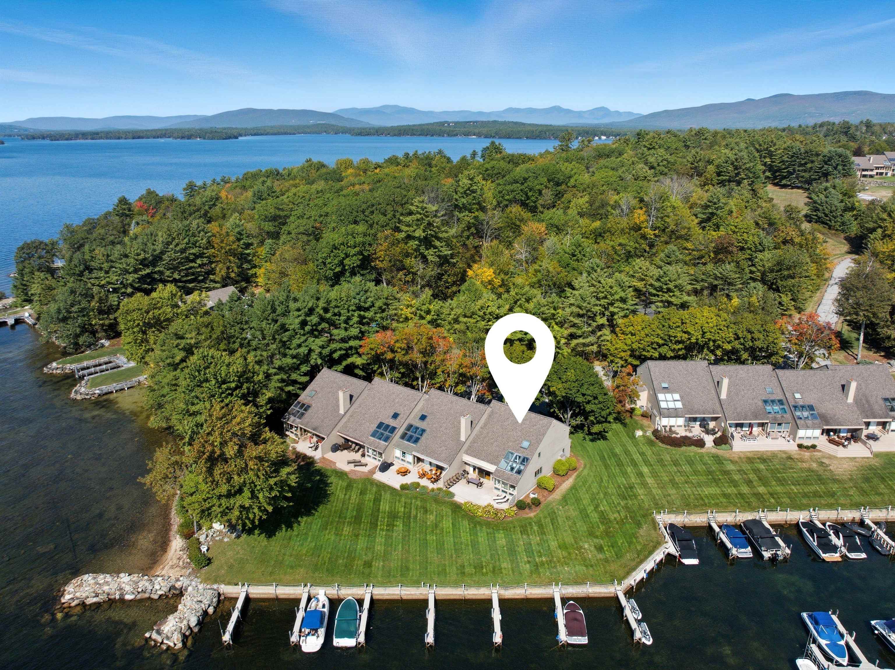 9 Starboard Ln, Moultonborough, NH 03254