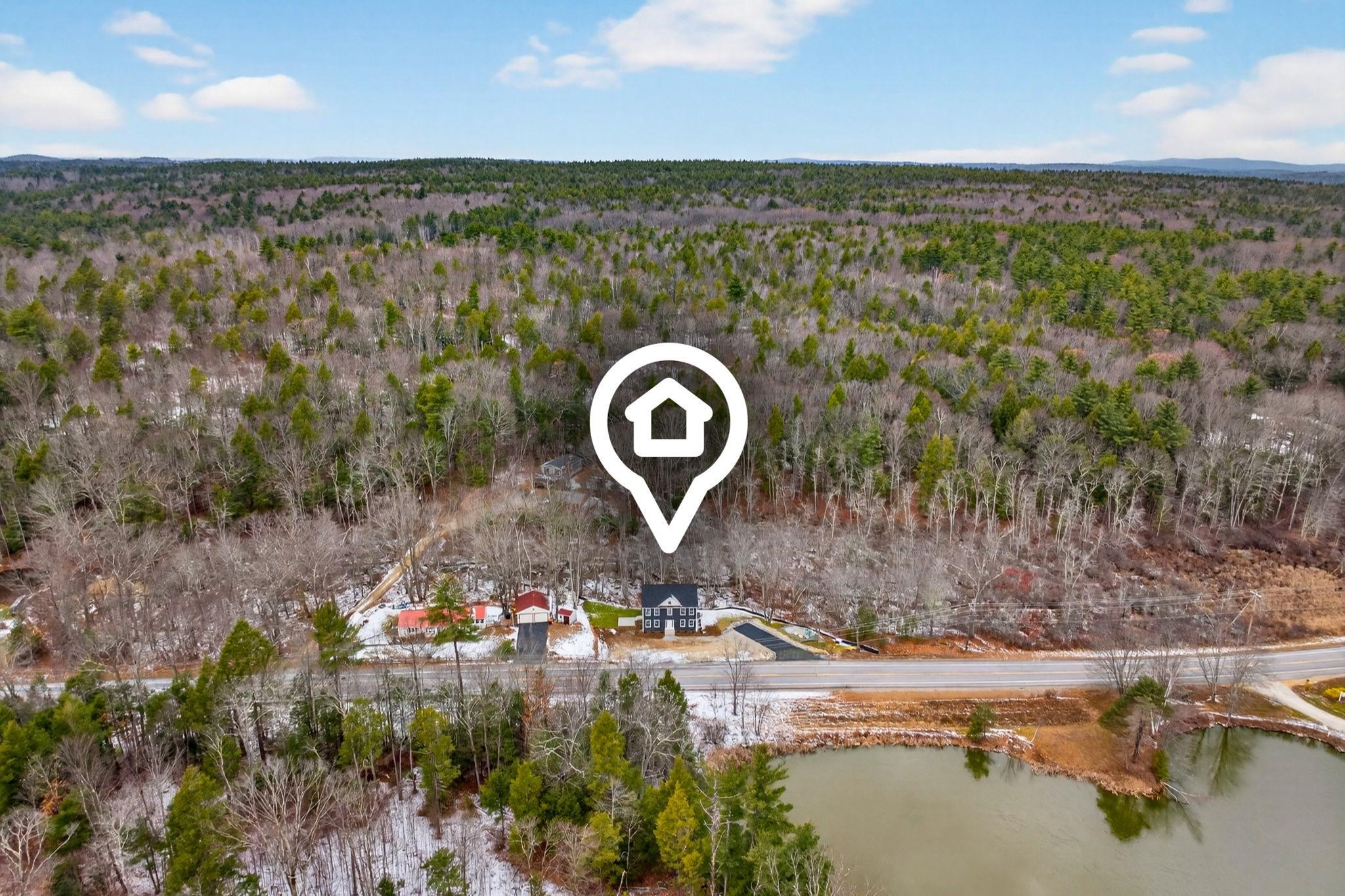 335 Raymond Rd, Chester, NH 03036