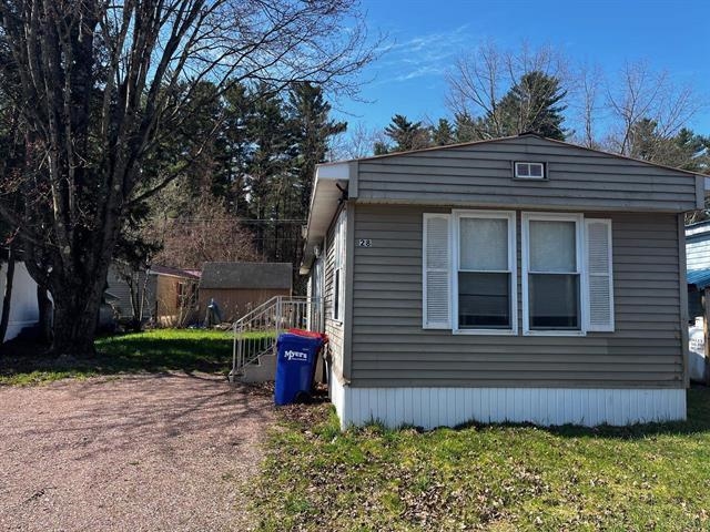 28 Owen Ct, Milton, VT 05468