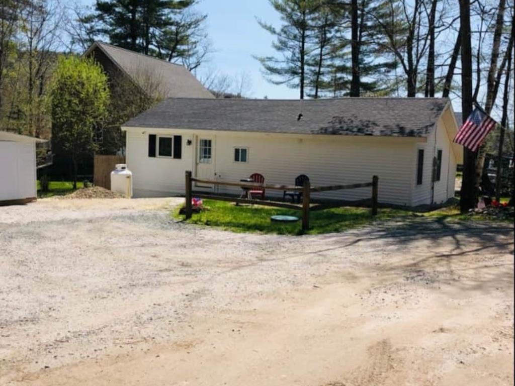 11 Indian Point Rd, Croydon, NH 03773