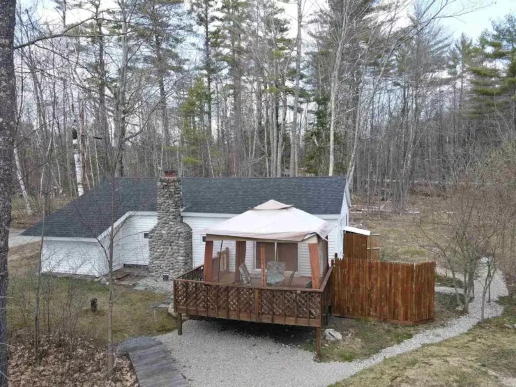 11 Indian Point Rd, Croydon, NH 03773