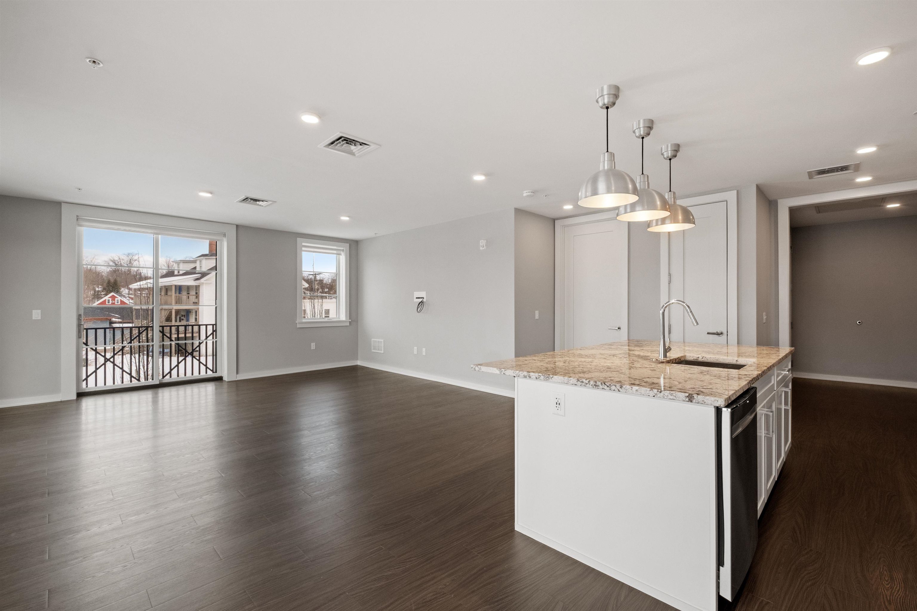 51 Elm St, Laconia, NH 03246