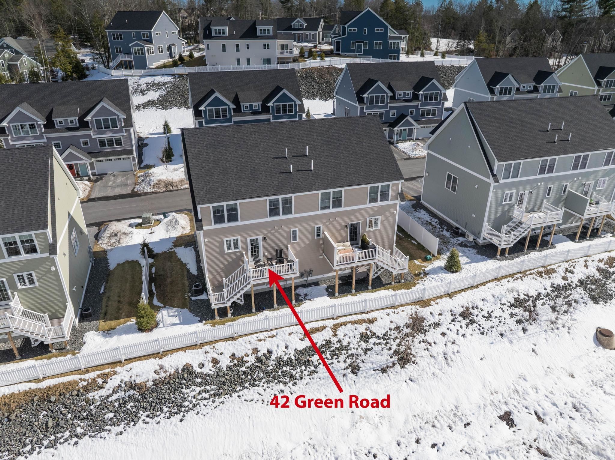 42 Green Rd, Newmarket, NH 03857