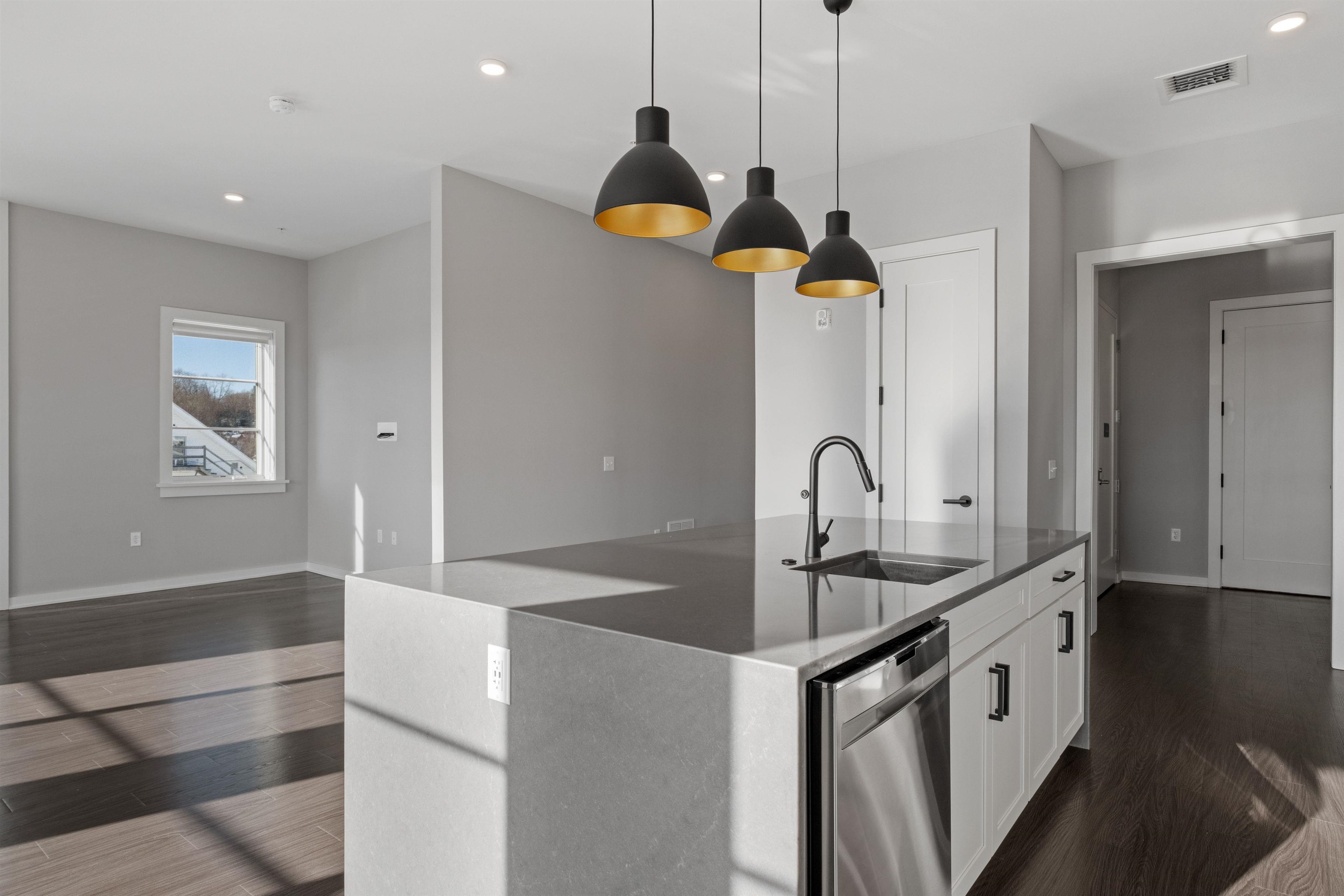 51 Elm St #302, Laconia, NH 03246