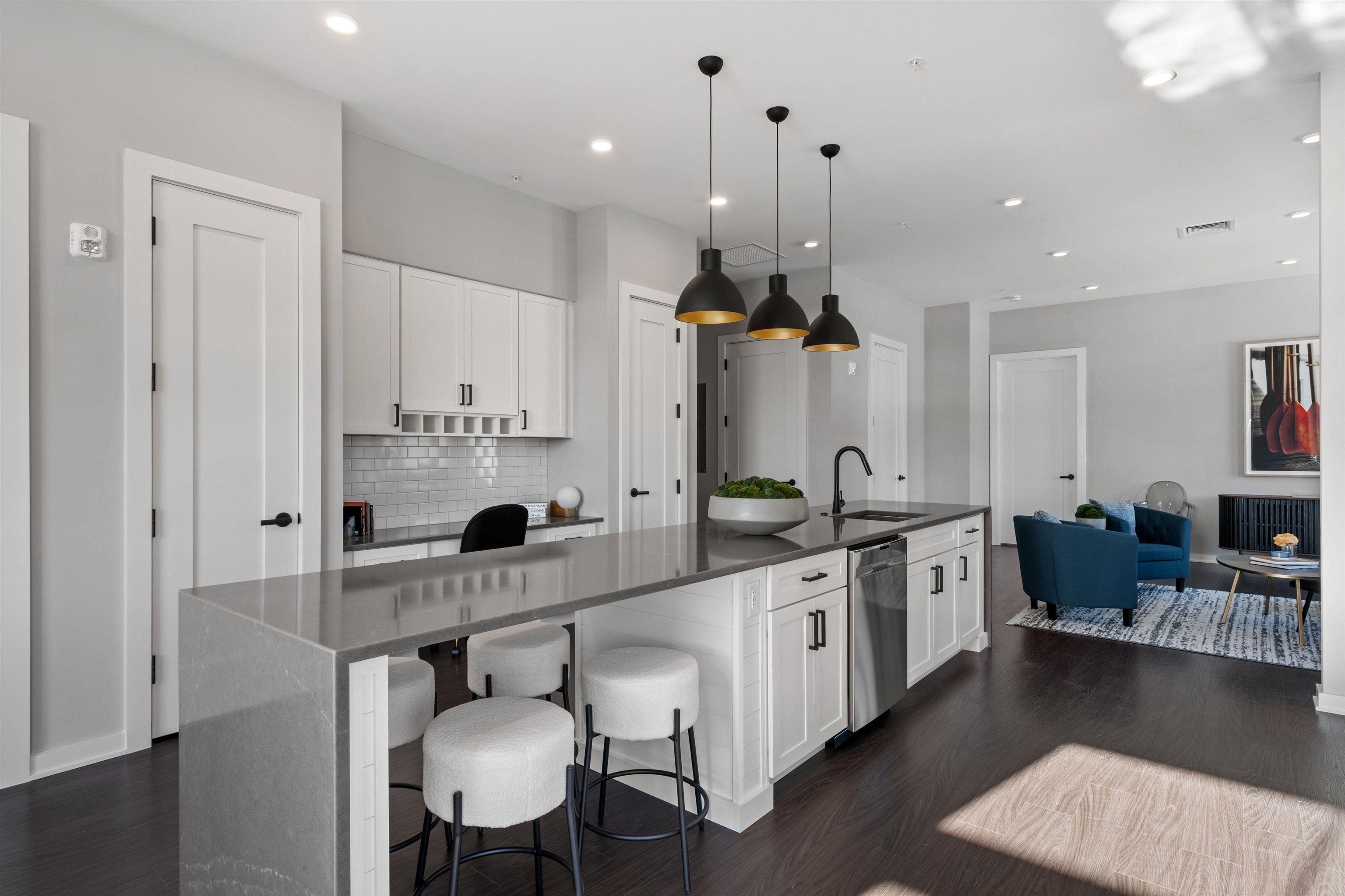 51 Elm St, Laconia, NH 03246