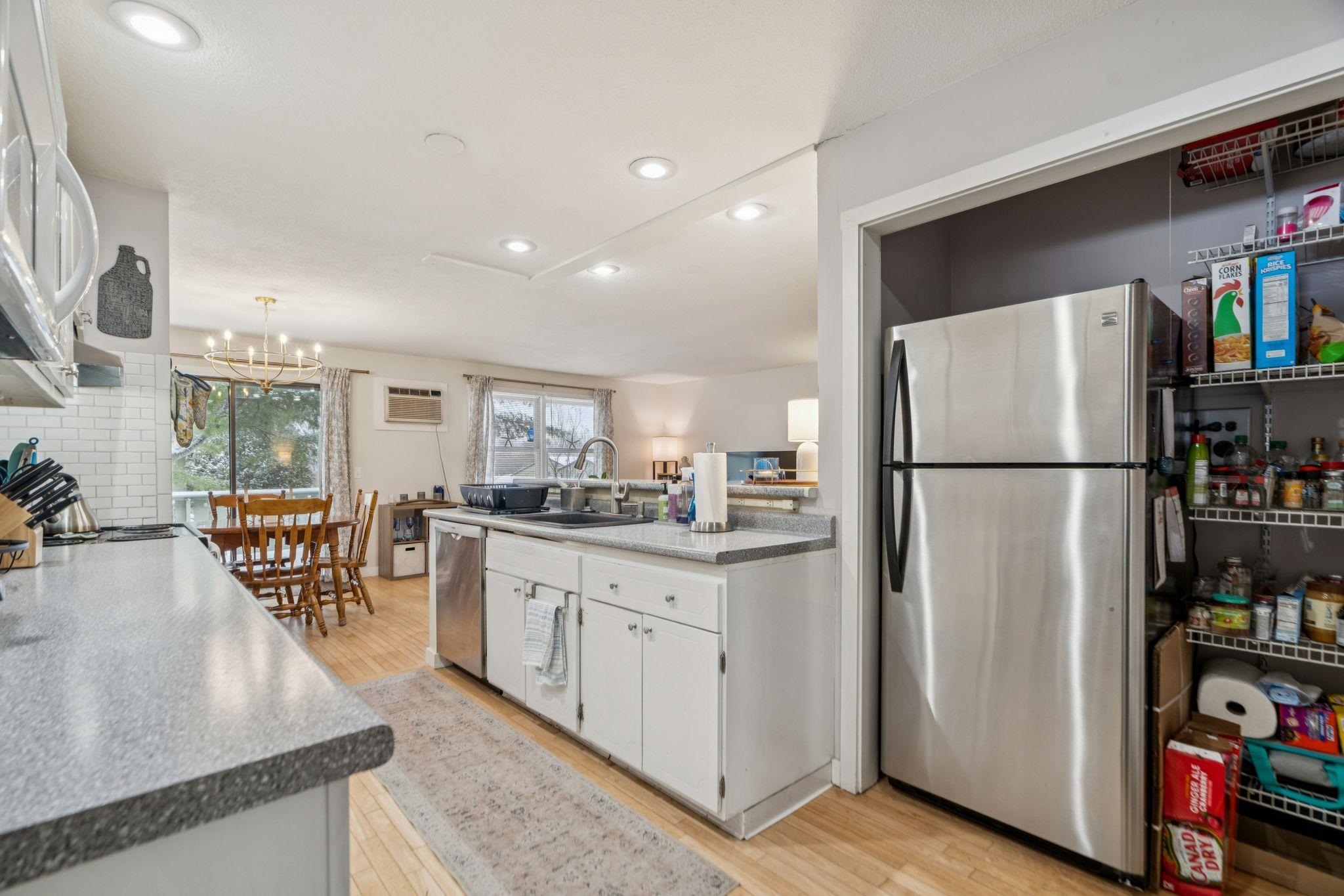 29 Floyd Ave, Lebanon, NH 03784