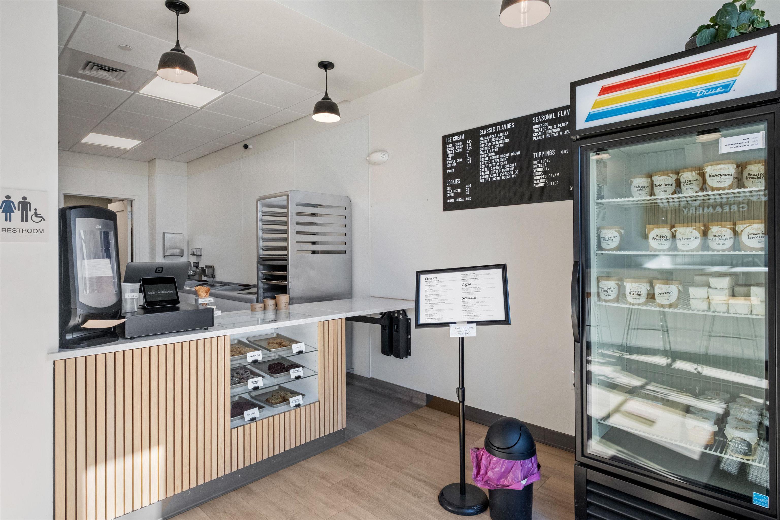 51 Elm St #308, Laconia, NH 03246