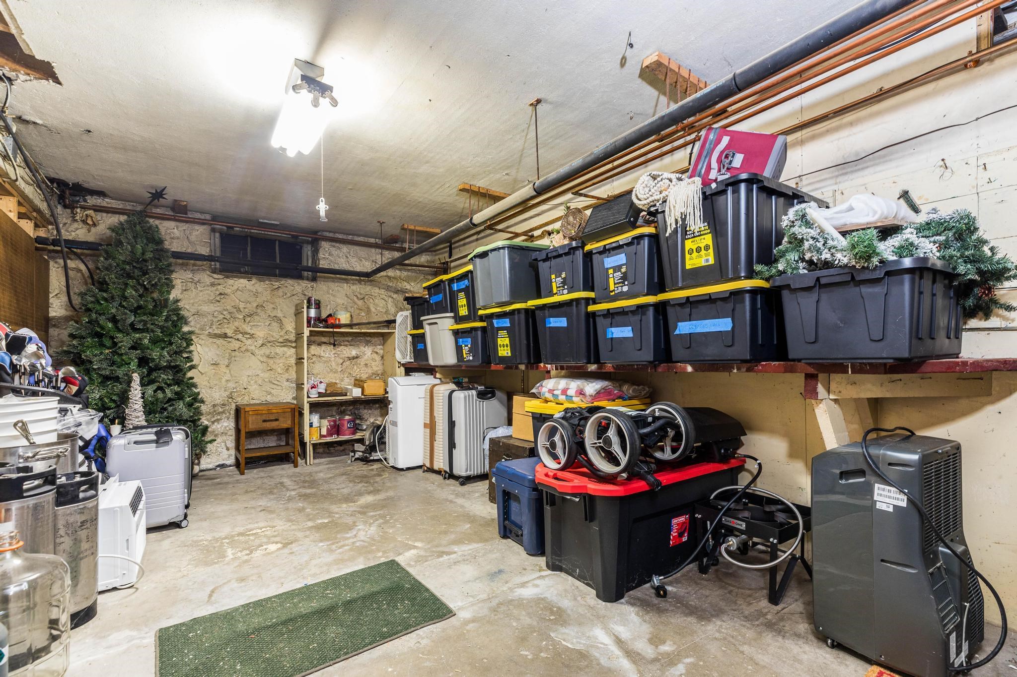 889 South St #4, Portsmouth, NH 03801