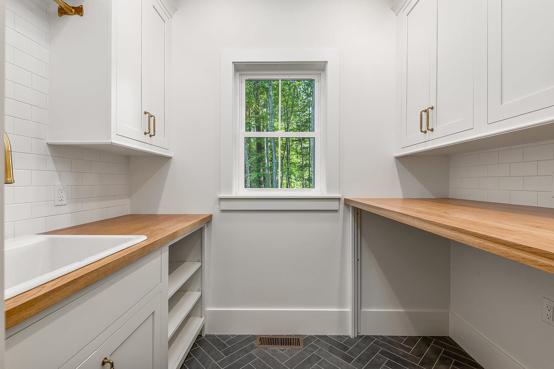 12-5 Wentworth Dr, Greenland, NH 03840