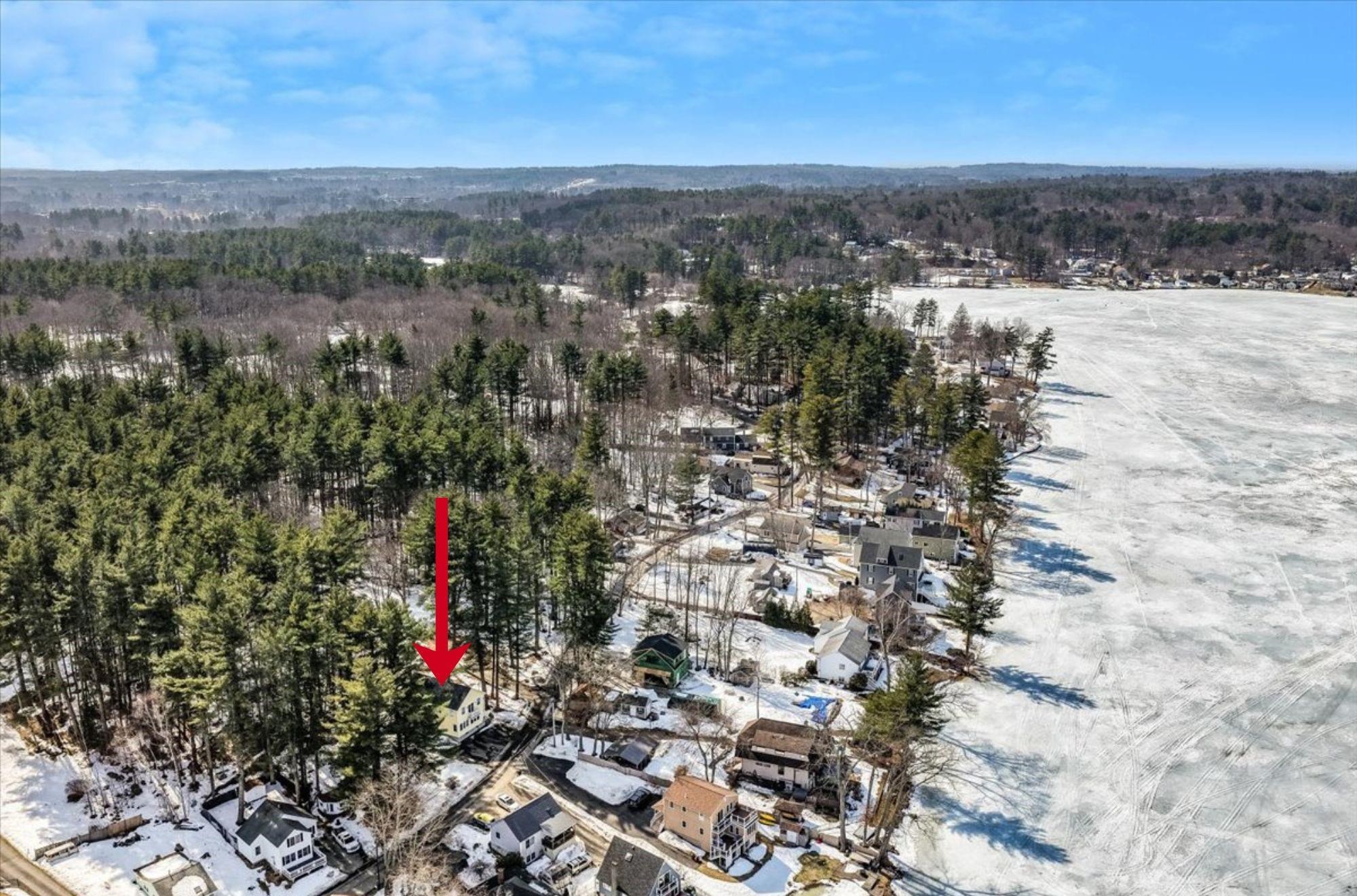 29 Beaver Lake Ave, Derry, NH 03038