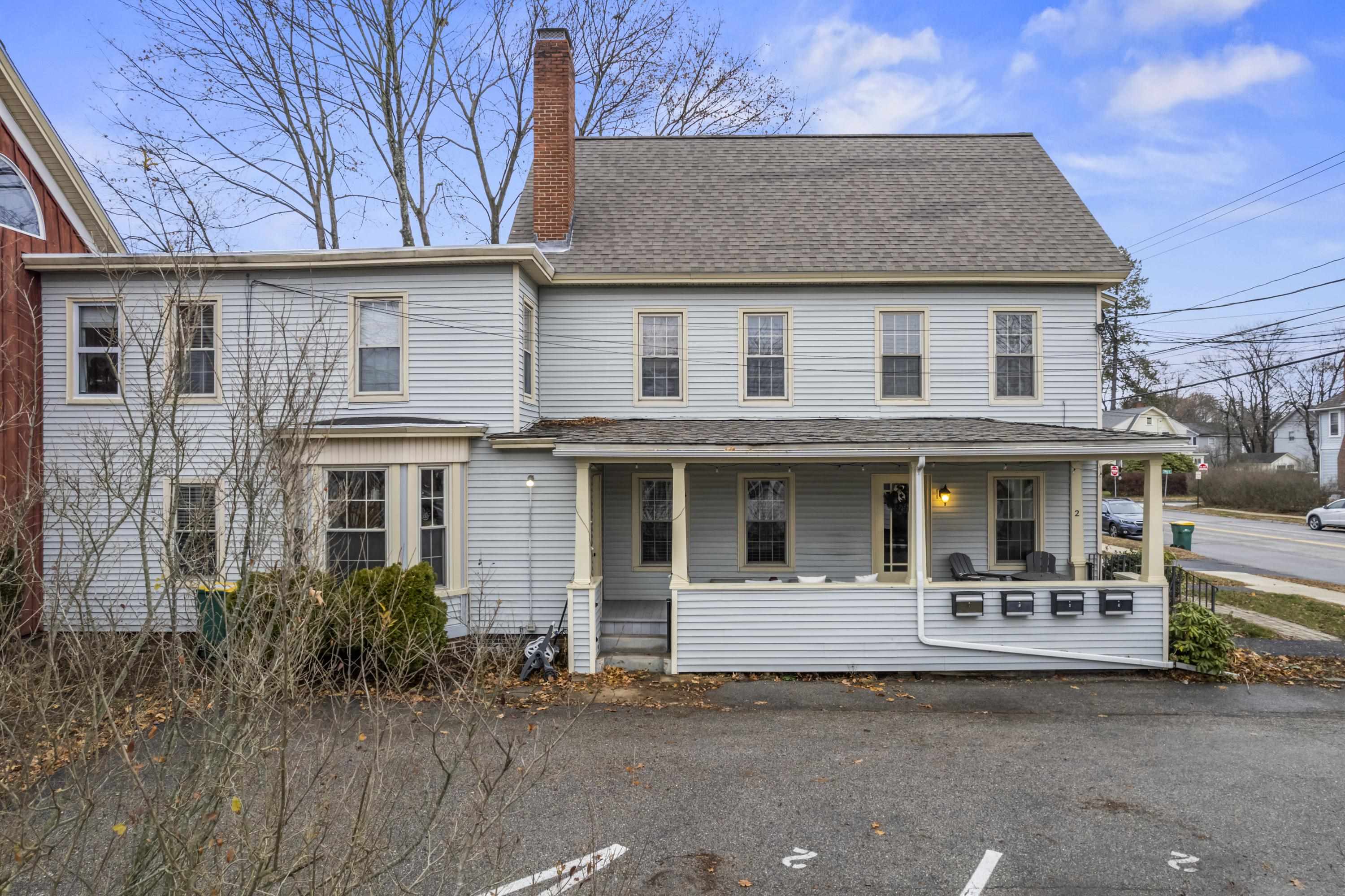 87 Charles St, Rochester, NH 03867