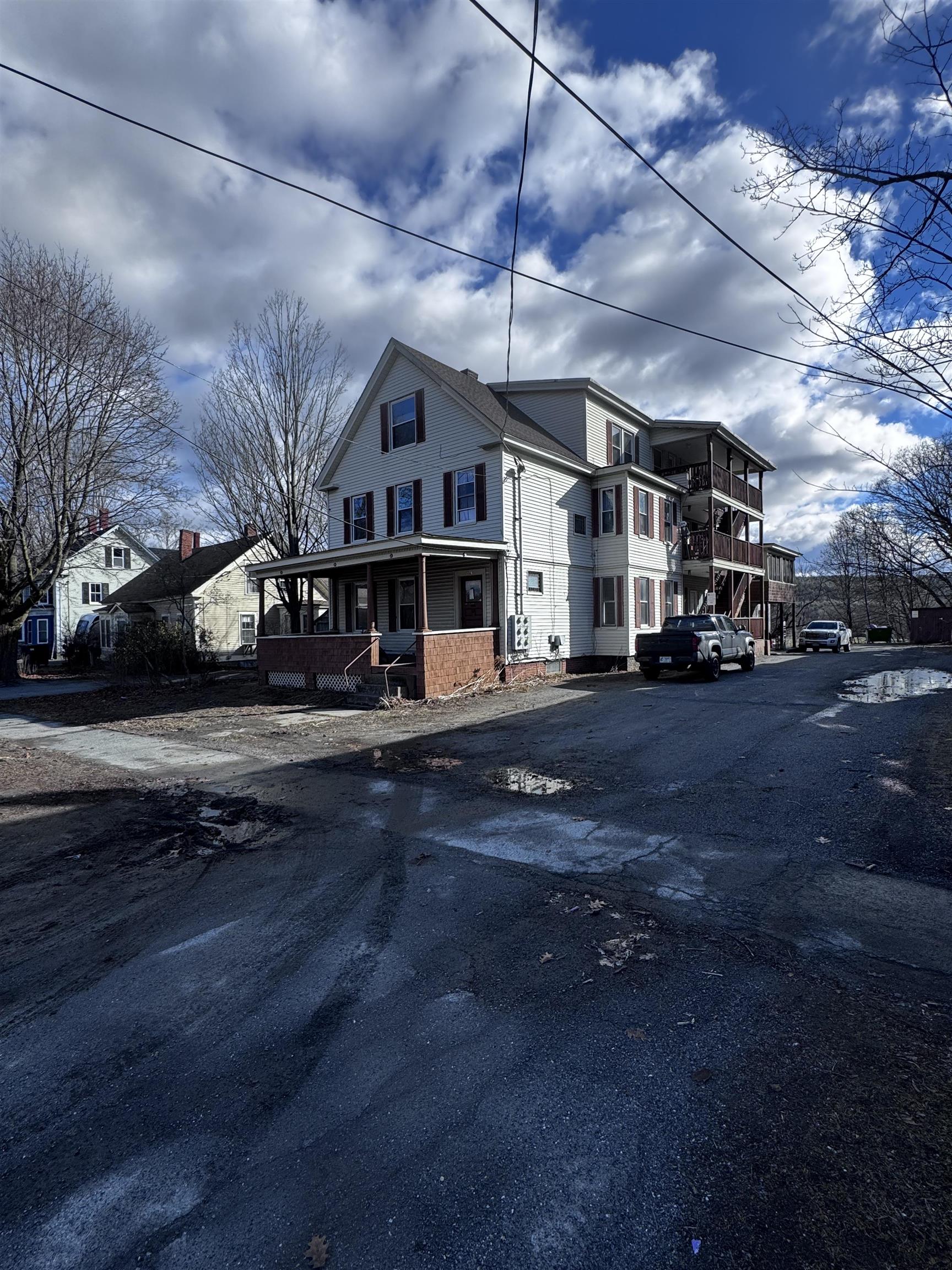 CLAREMONT NH&nbsp;Claremont_NH for sale $Apartment For Lease: $2,200