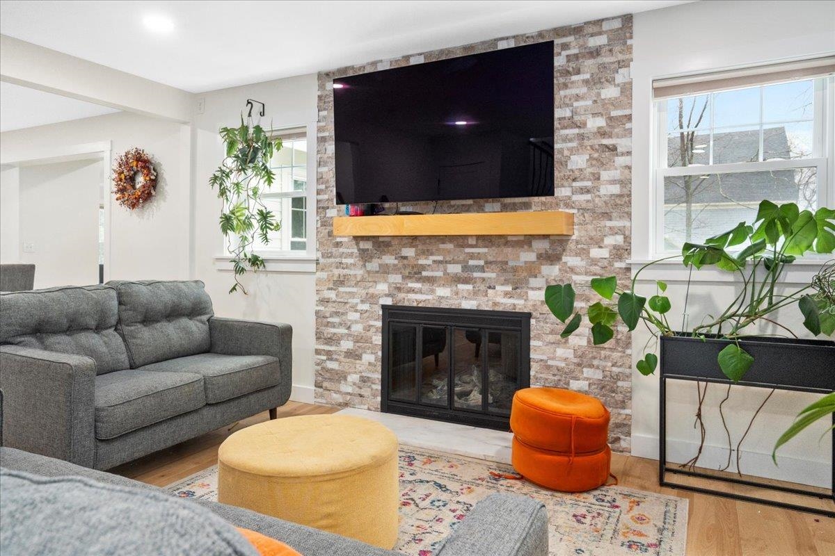 140 South Mast St, Goffstown, NH 03045