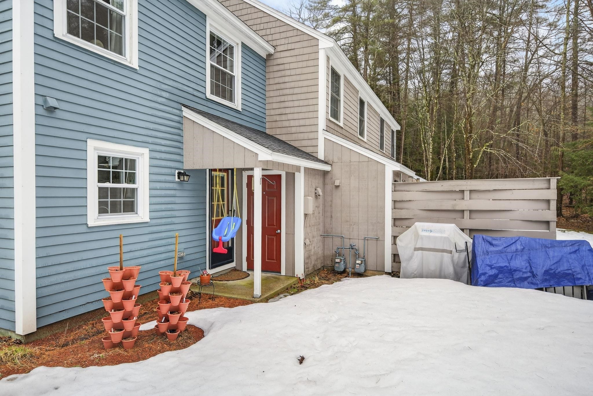 9 Donovan Ct, Merrimack, NH 03054