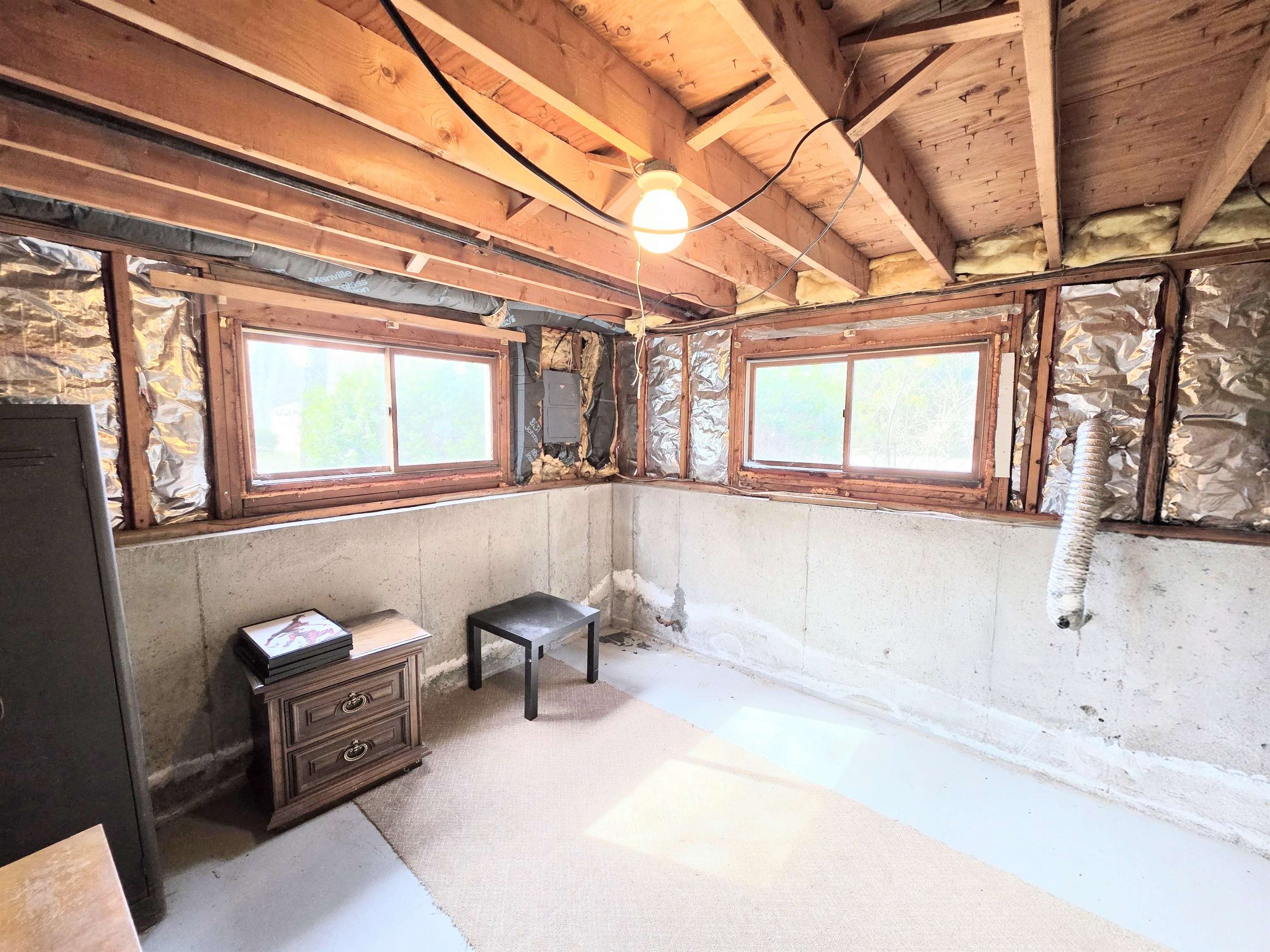 7 Rhona St, Hudson, NH 03051