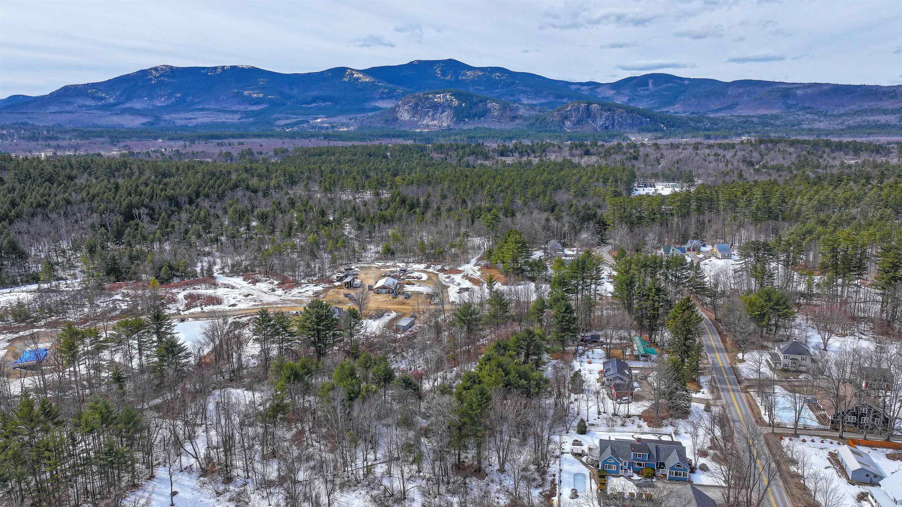 734 Kearsarge Rd, Conway, NH 03818