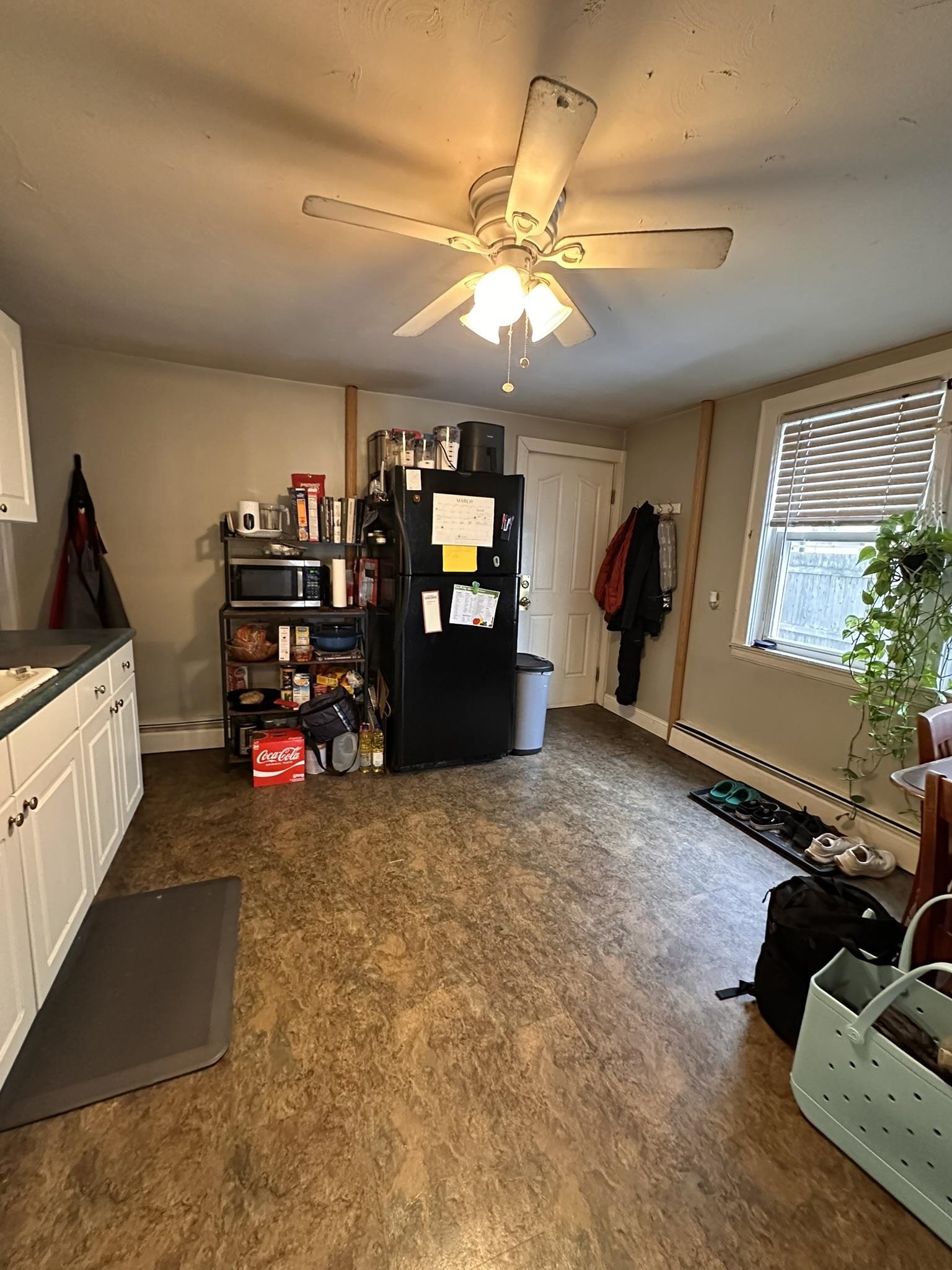 53 Lafayette St, Manchester, NH 03102