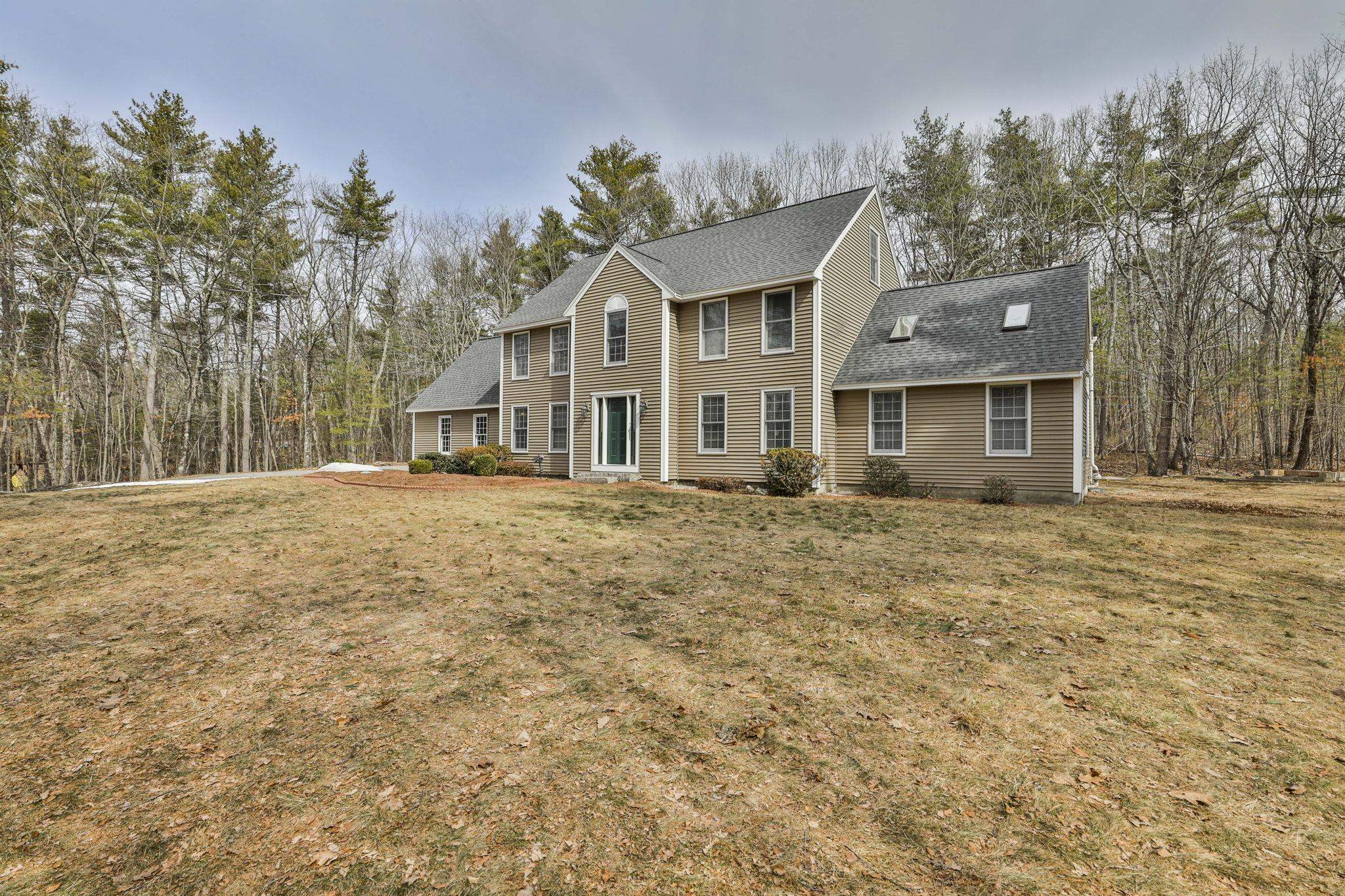 24 Captain Seaver Rd, Brookline, NH 03033