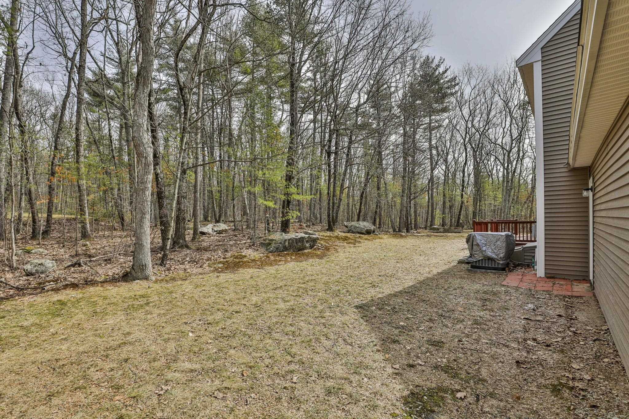 24 Captain Seaver Rd, Brookline, NH 03033