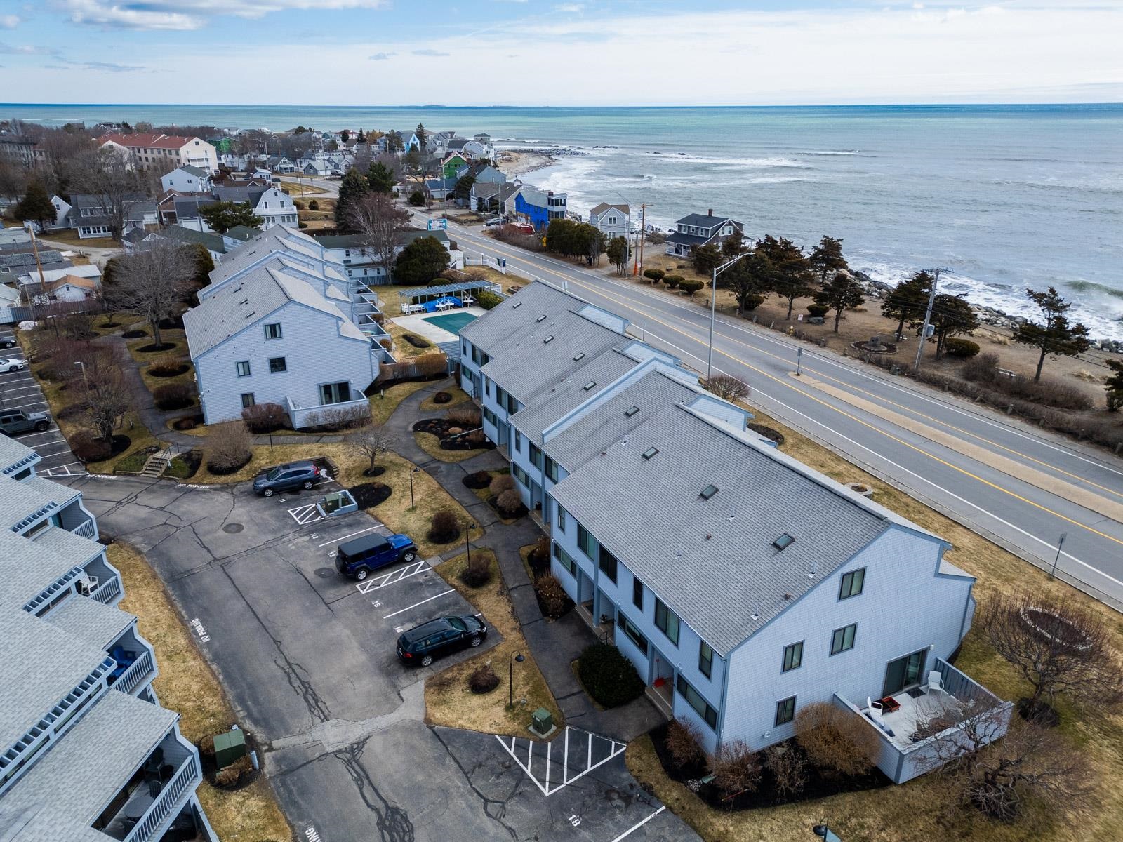 947 Ocean Blvd, Hampton, NH 03842