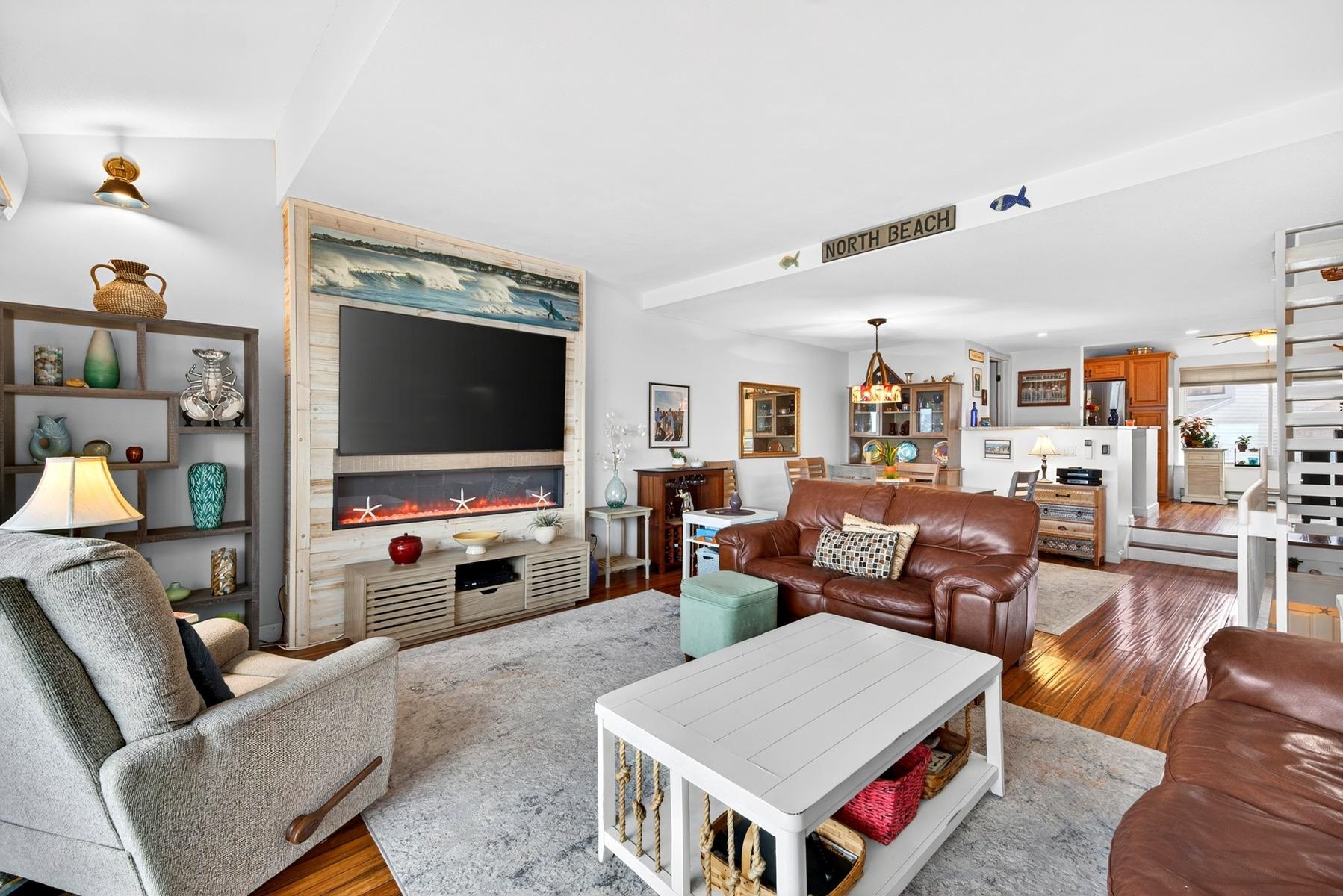 947 Ocean Blvd, Hampton, NH 03842