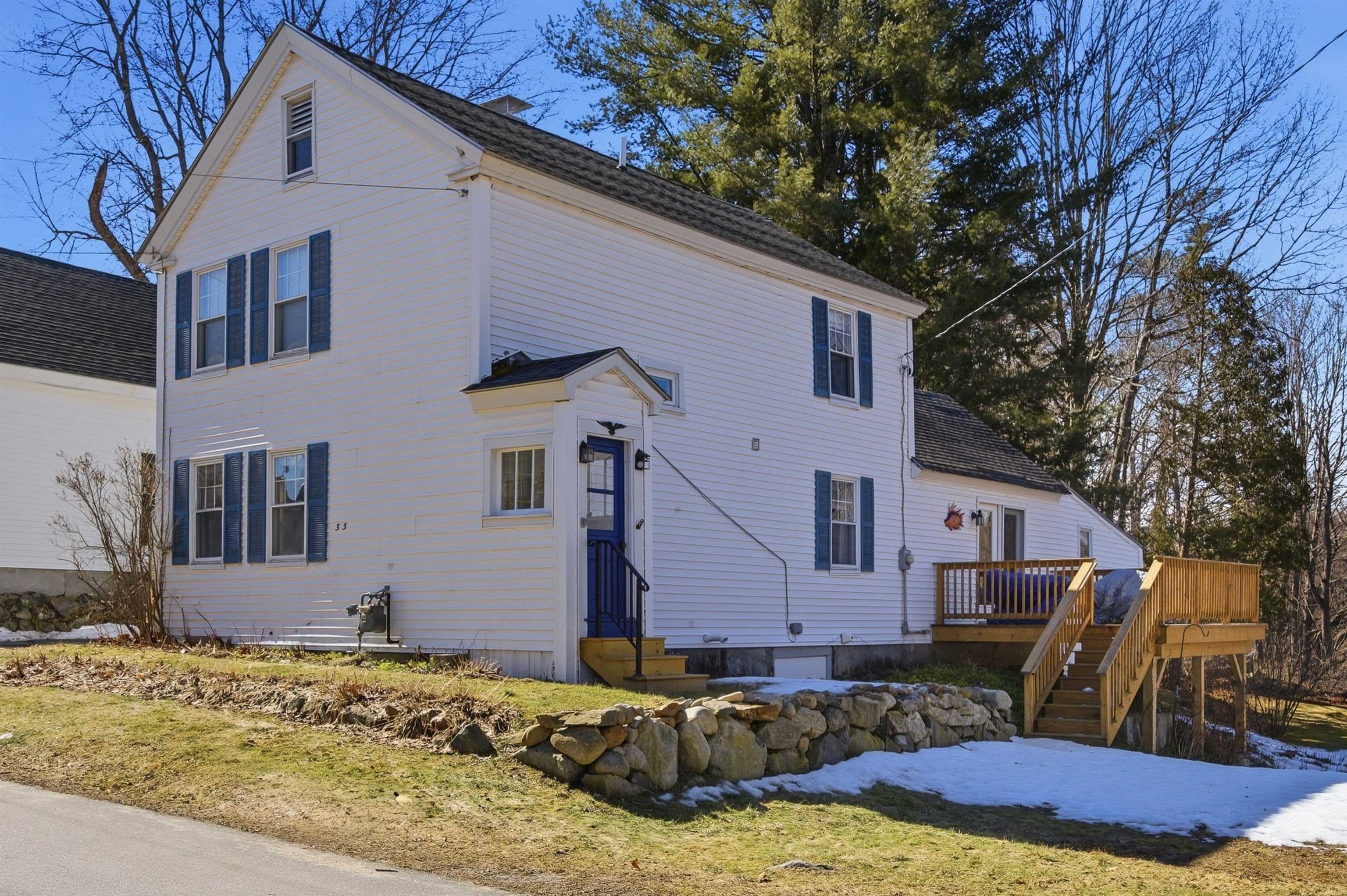 33 Tanner St, Concord, NH 03303