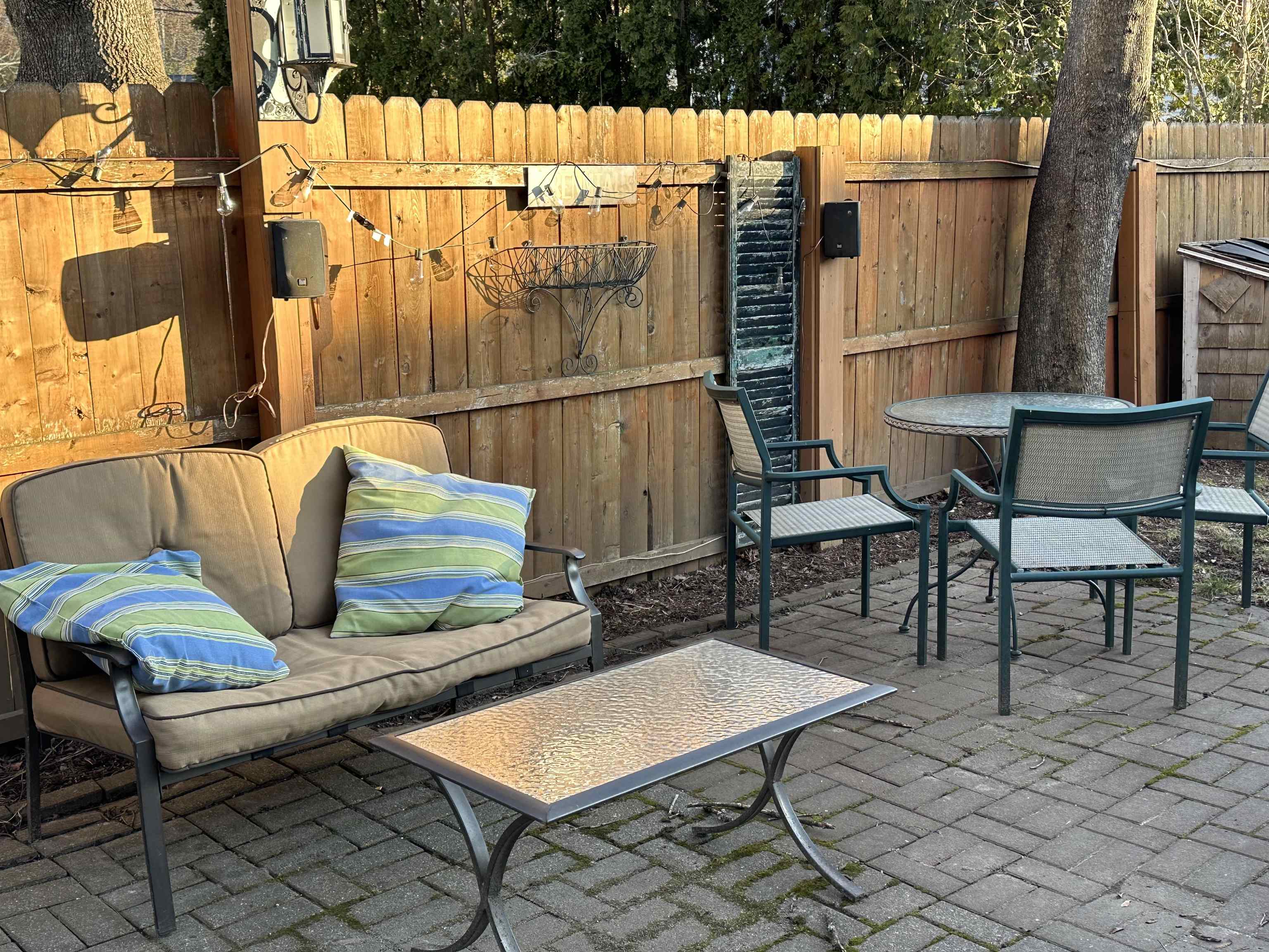 6 Crawford Rd, Concord, NH 03301