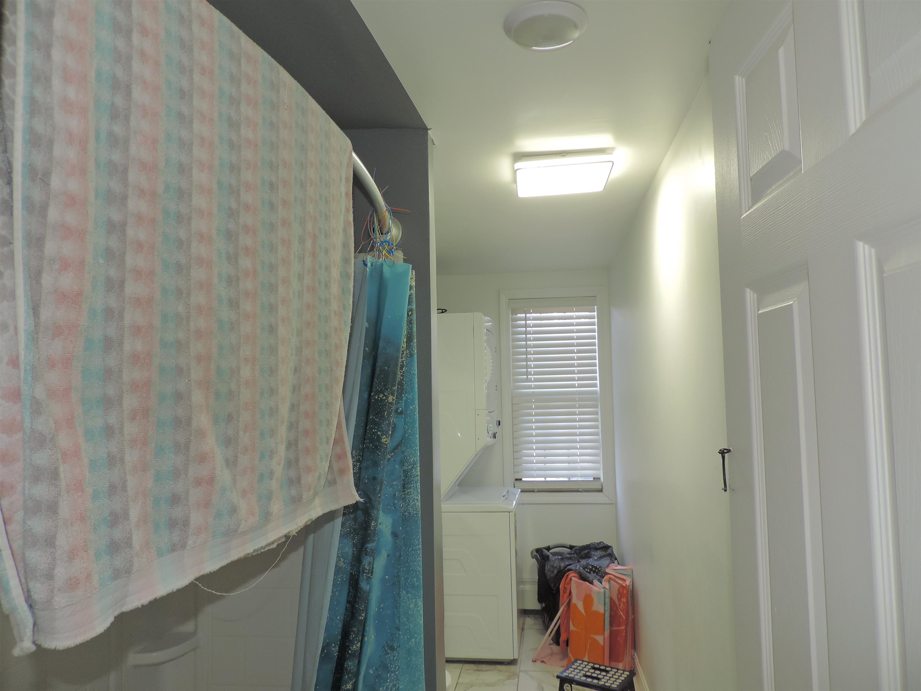 48 Westville Rd, Plaistow, NH 03865