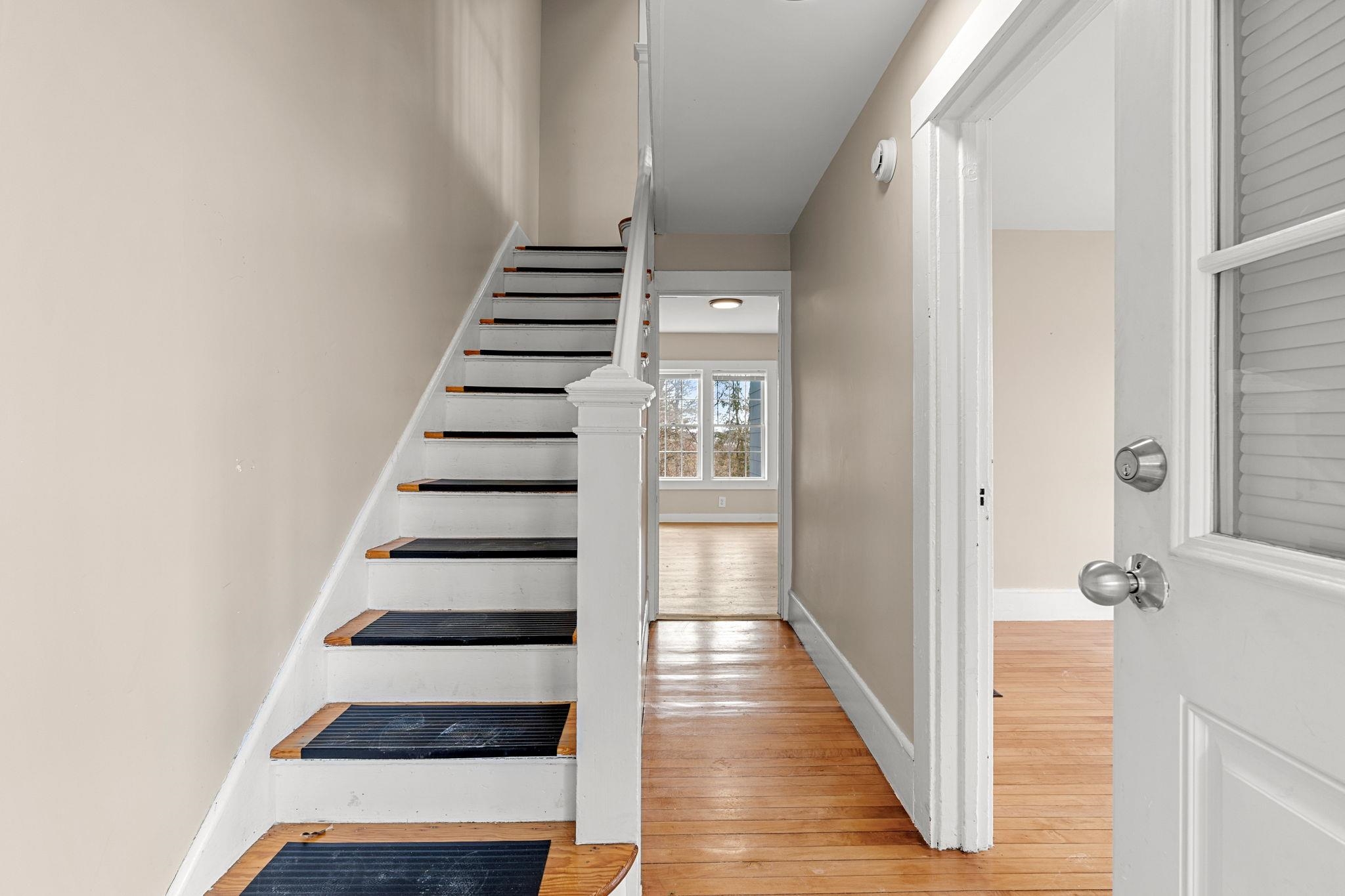 184 Echo Ave, Portsmouth, NH 03801