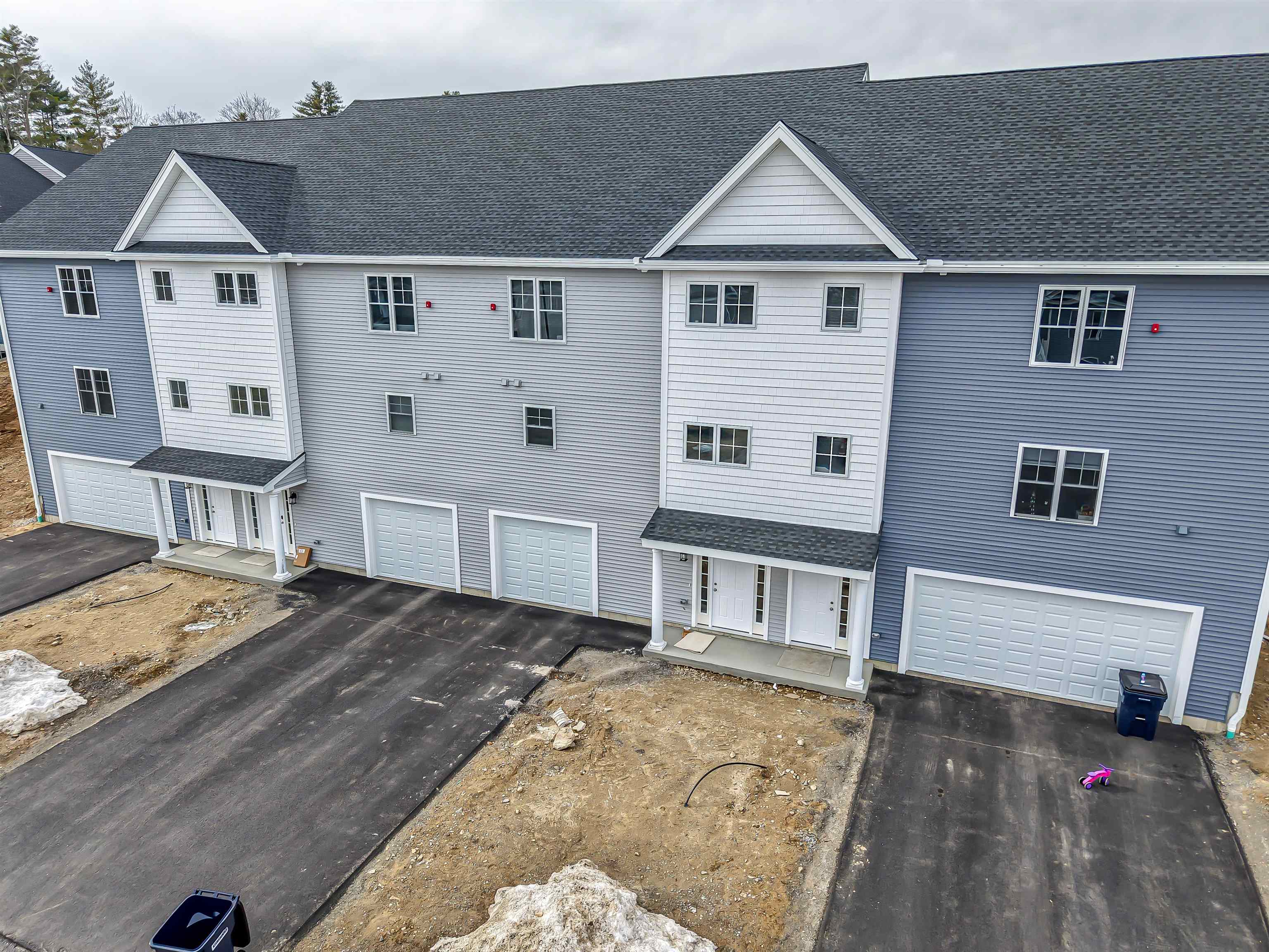 15 Autumn Ln, Raymond, NH 03077