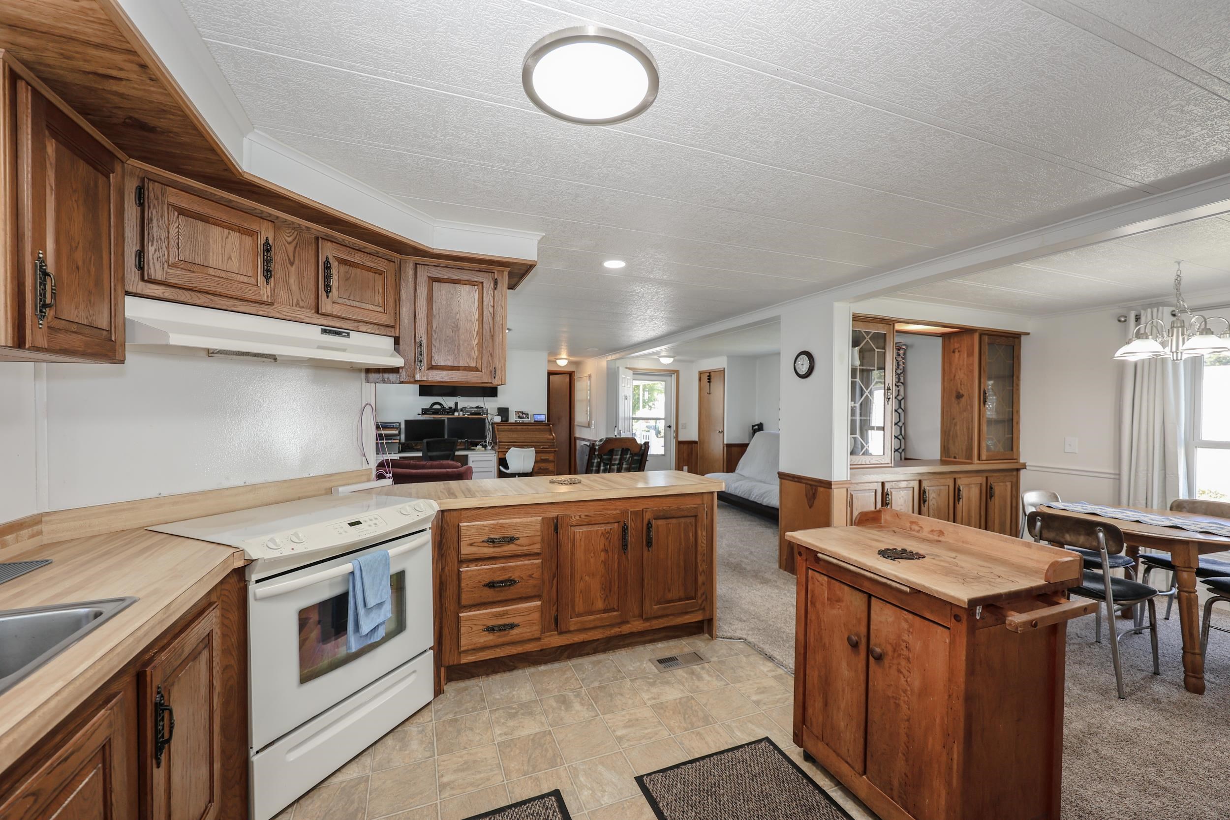 5 Monadnock Dr, Rochester, NH 03867