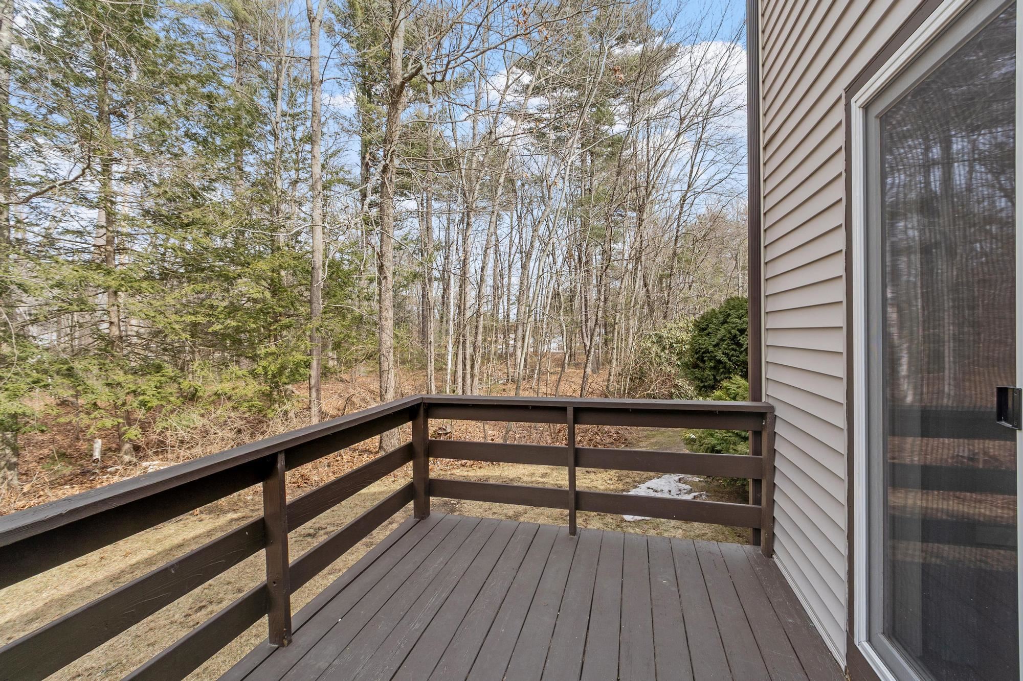 1 Killian Ct, Merrimack, NH 03054