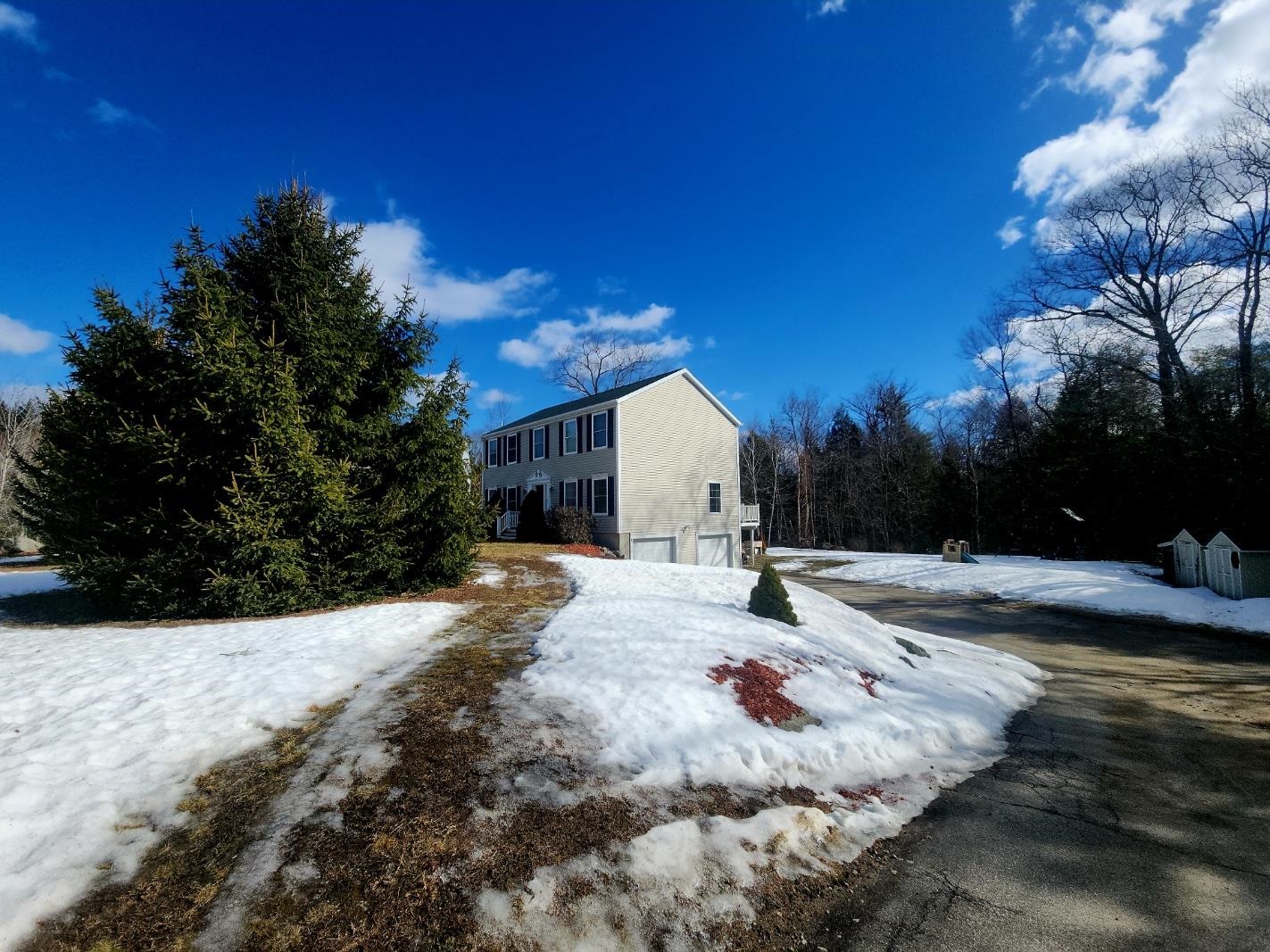 8 Byrne Rd, Northwood, NH 03261