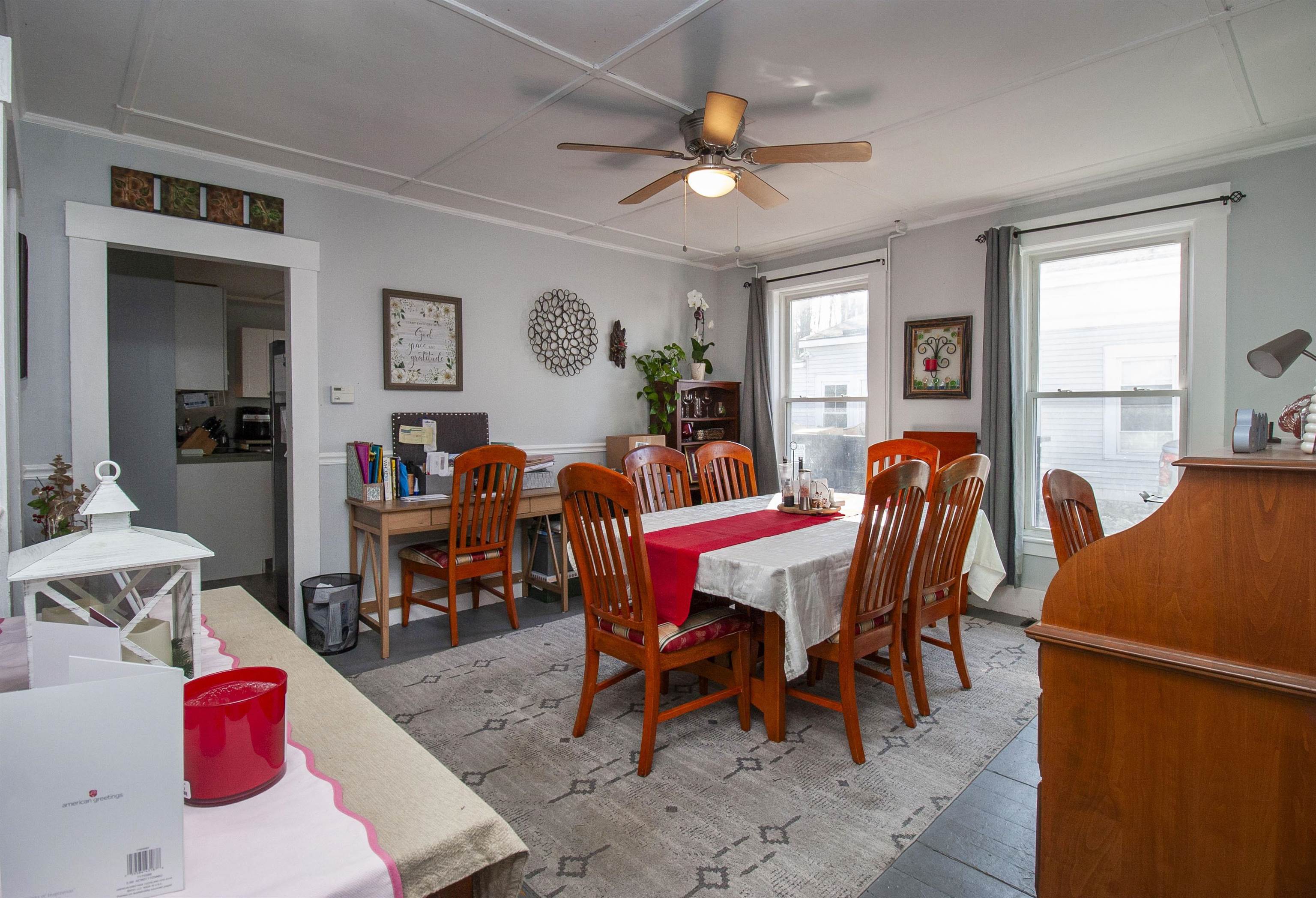 298-302 Village St, Concord, NH 03303