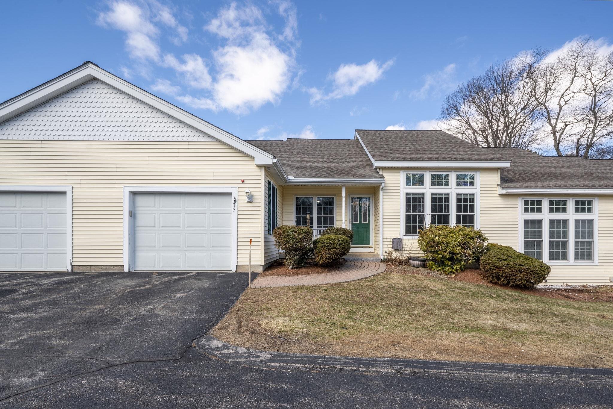 Photo of 34 Lincoln Drive Londonderry NH 03053