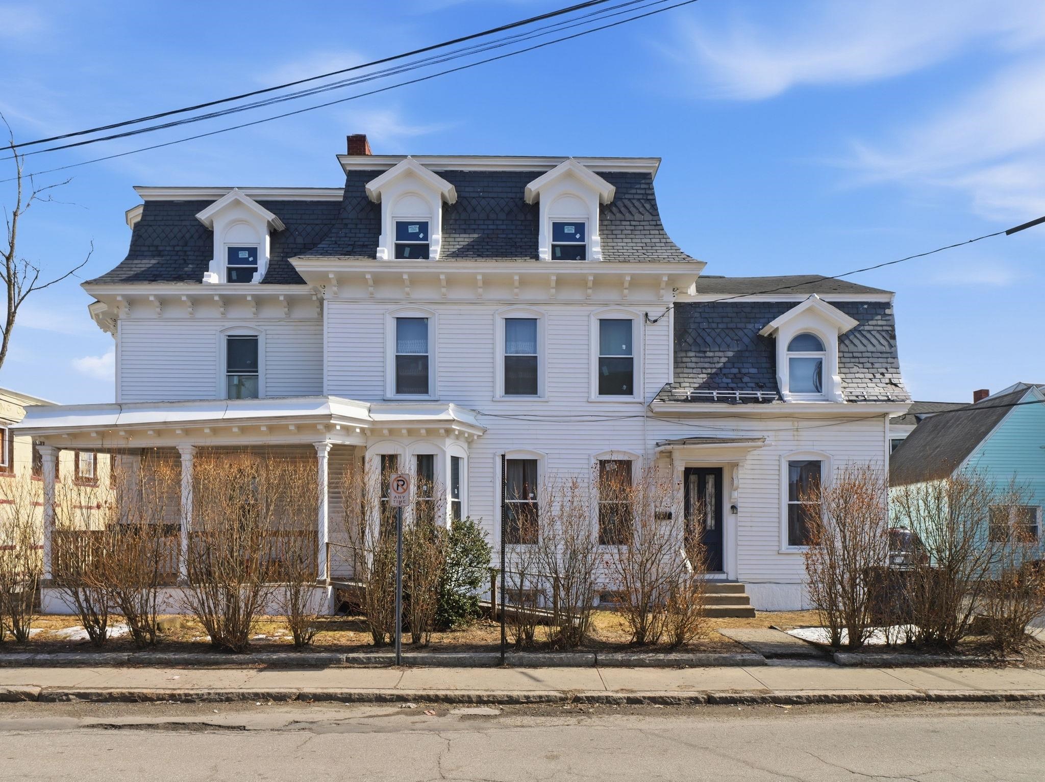 14 Mulberry St, Nashua, NH 03061