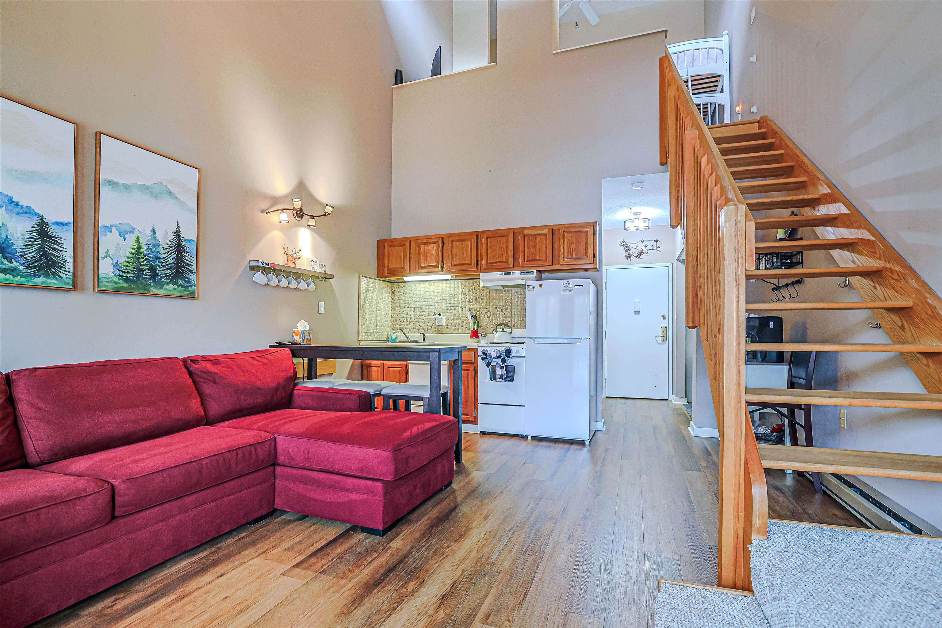 36 Lodge Rd, Lincoln, NH 03251