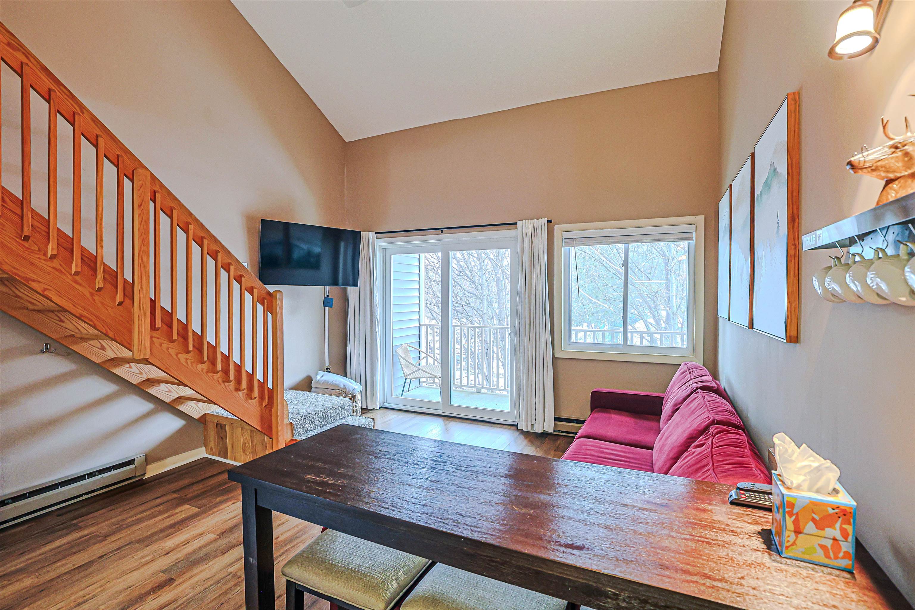 36 Lodge Rd, Lincoln, NH 03251