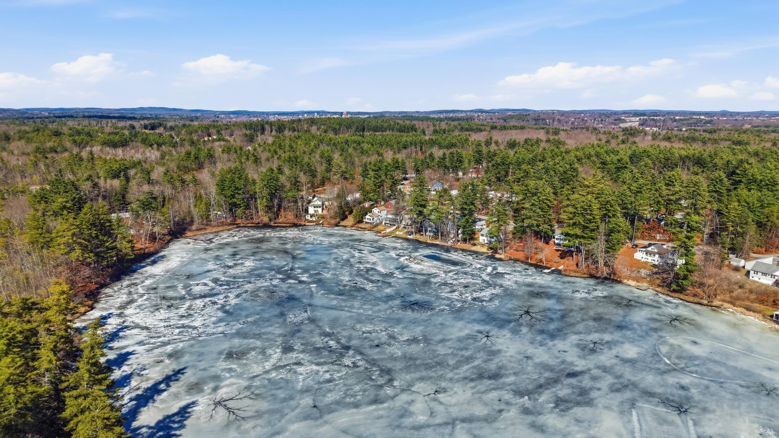 65 Sebbins Pond Dr, Bedford, NH 03110