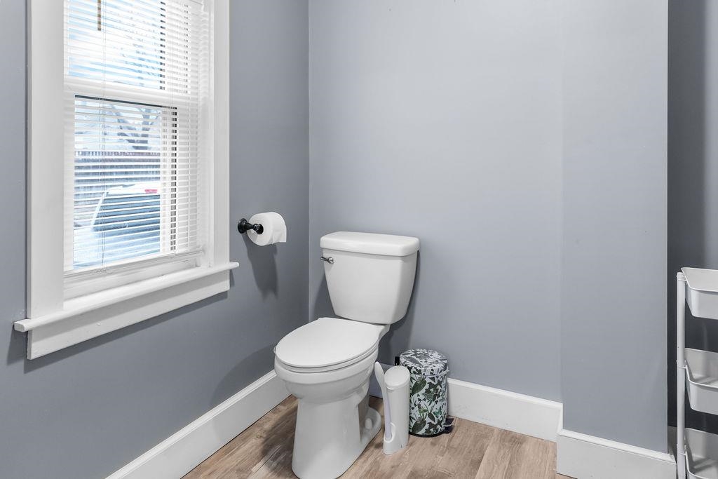 36 S Maple St, Manchester, NH 03103