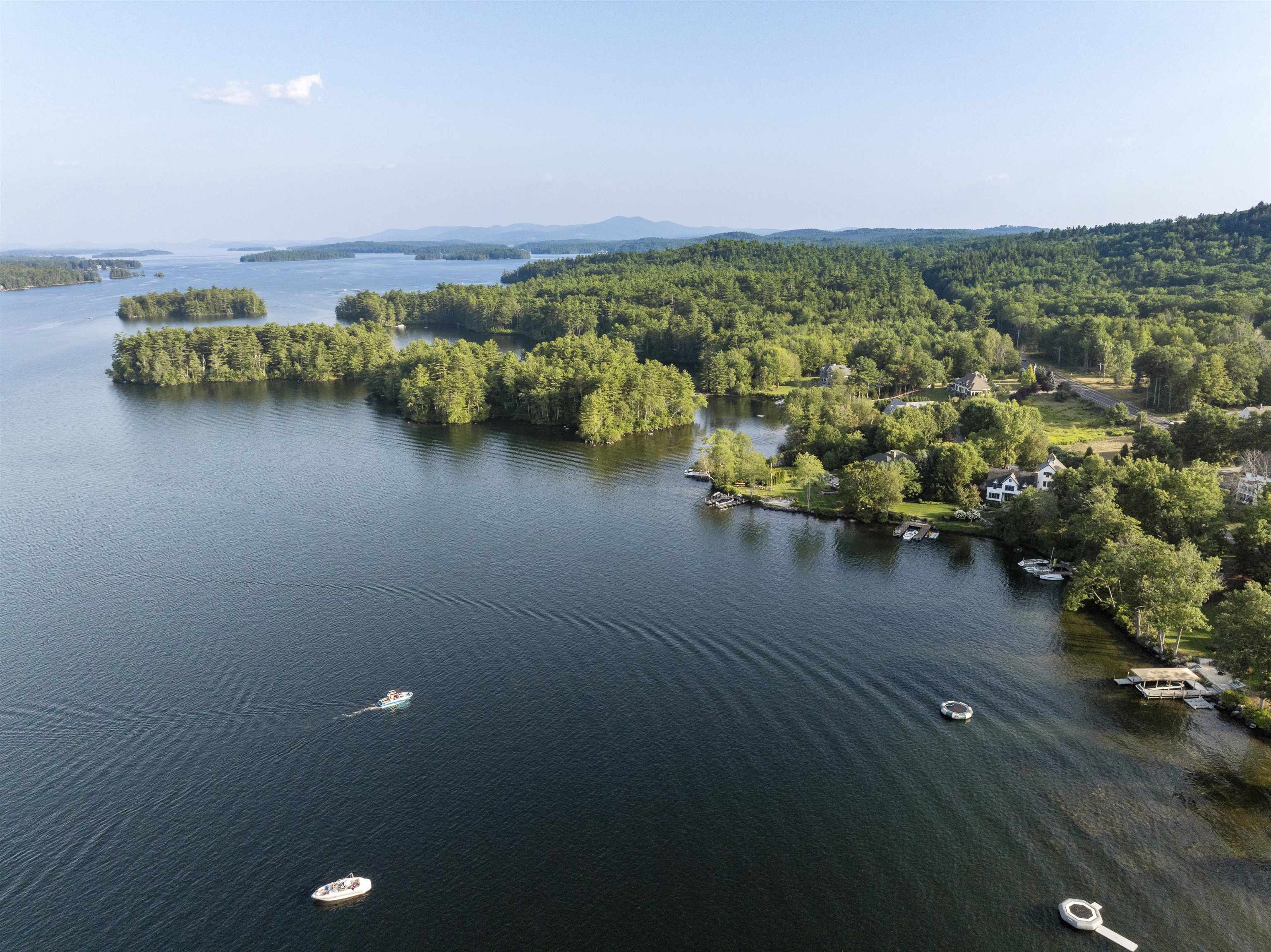 24 Dew Point Ln, Center Harbor, NH 03226