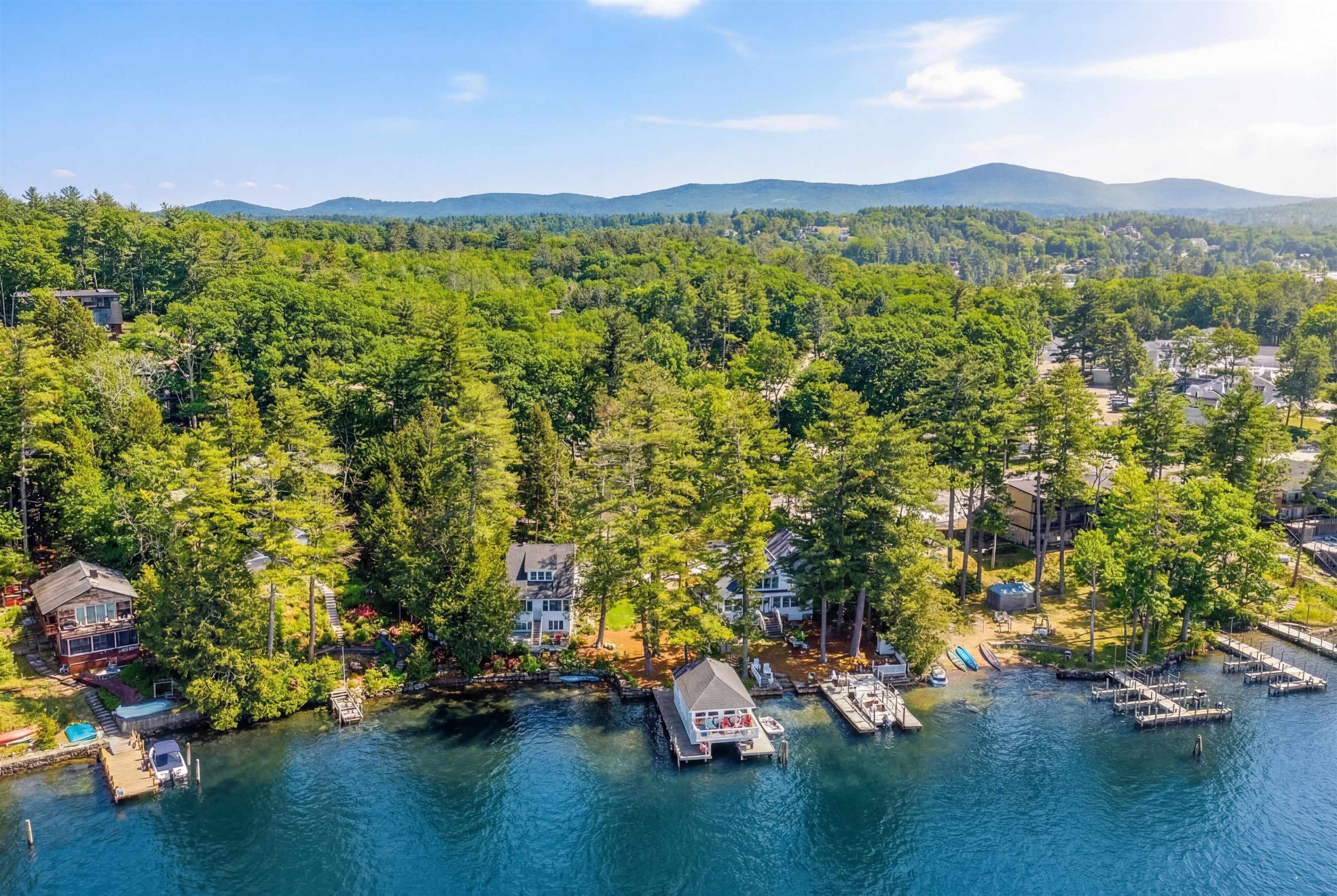 782 Weirs Blvd, Laconia, NH 03246