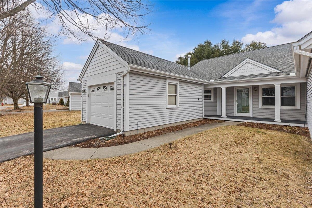 16 Clover Drive Unit: 5D