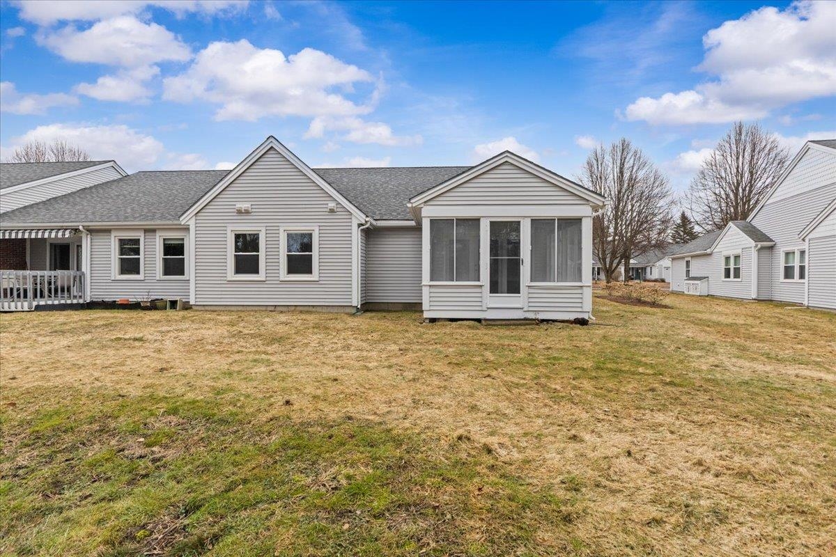 Homes for sale in Essex, VT | 16 Clover Dr #5D, Essex, VT 05452 | MLS# 5079975