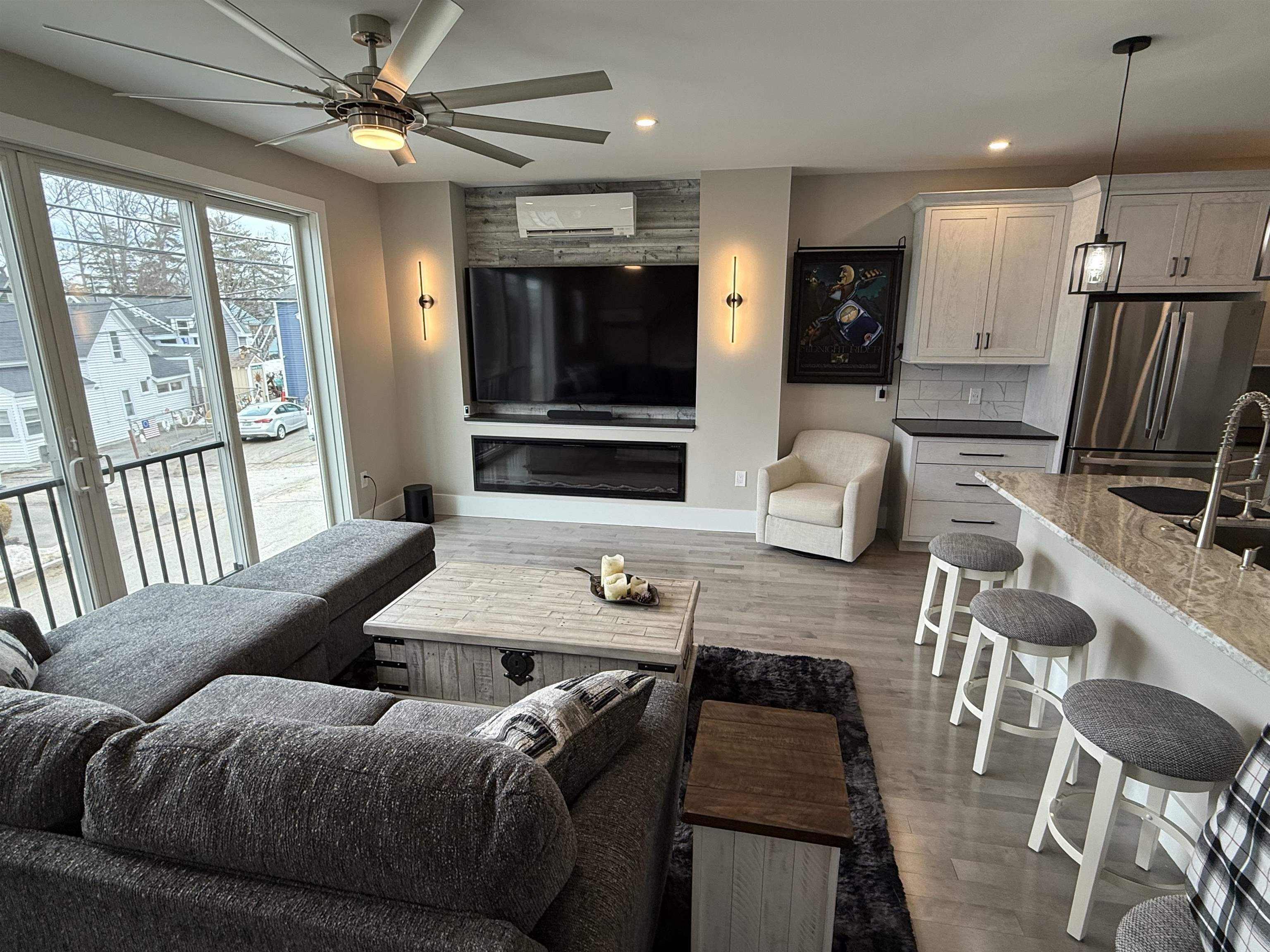 44 Centenary Ave, Laconia, NH 03246