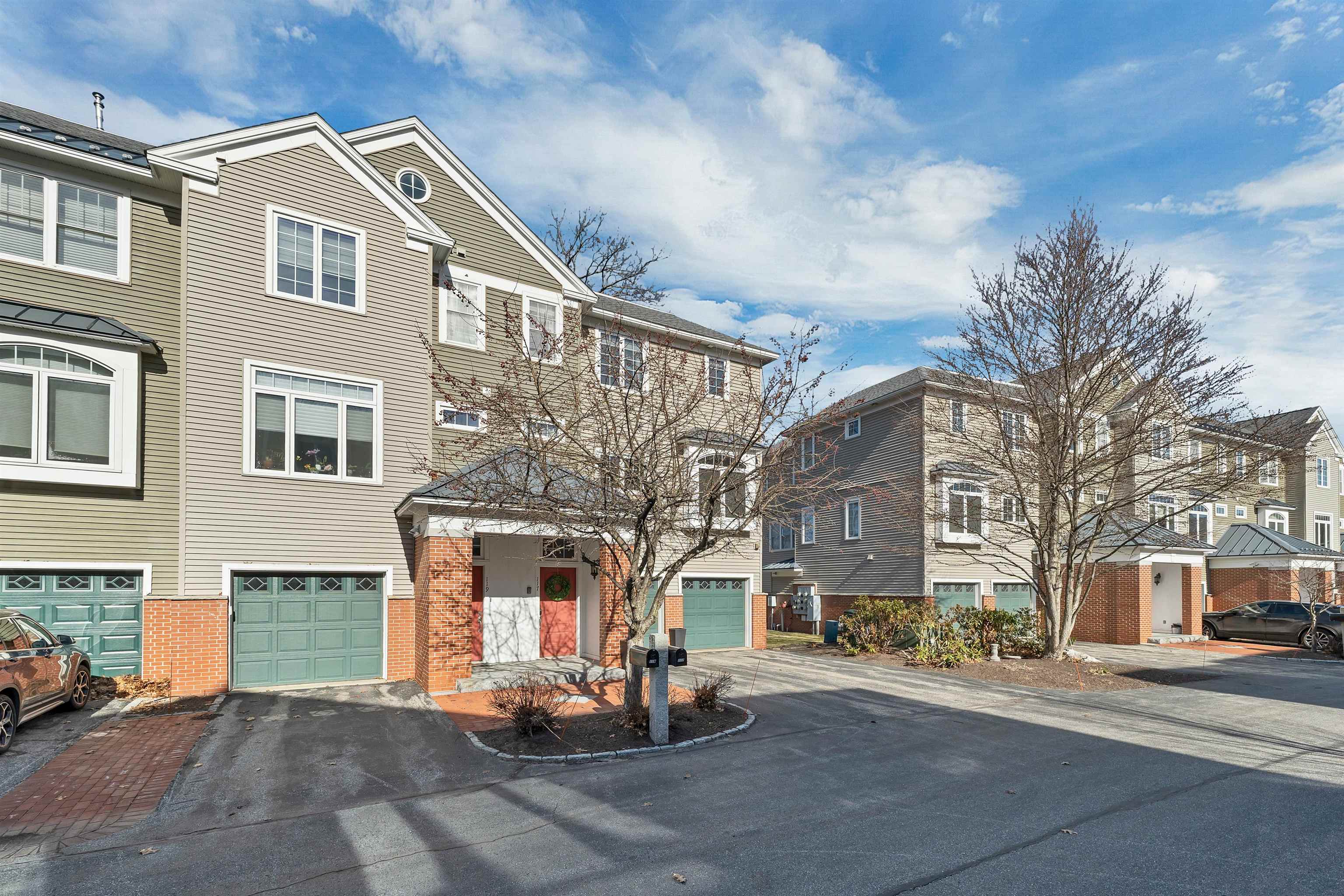 117 Riverwalk Way, Manchester, NH 03101