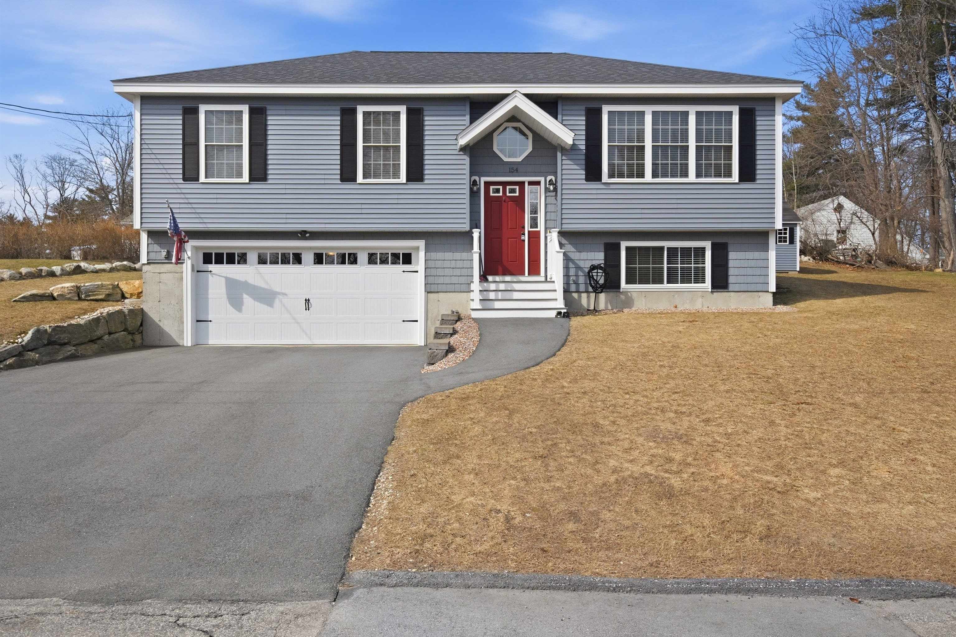 154 Watts St, Manchester, NH 03104