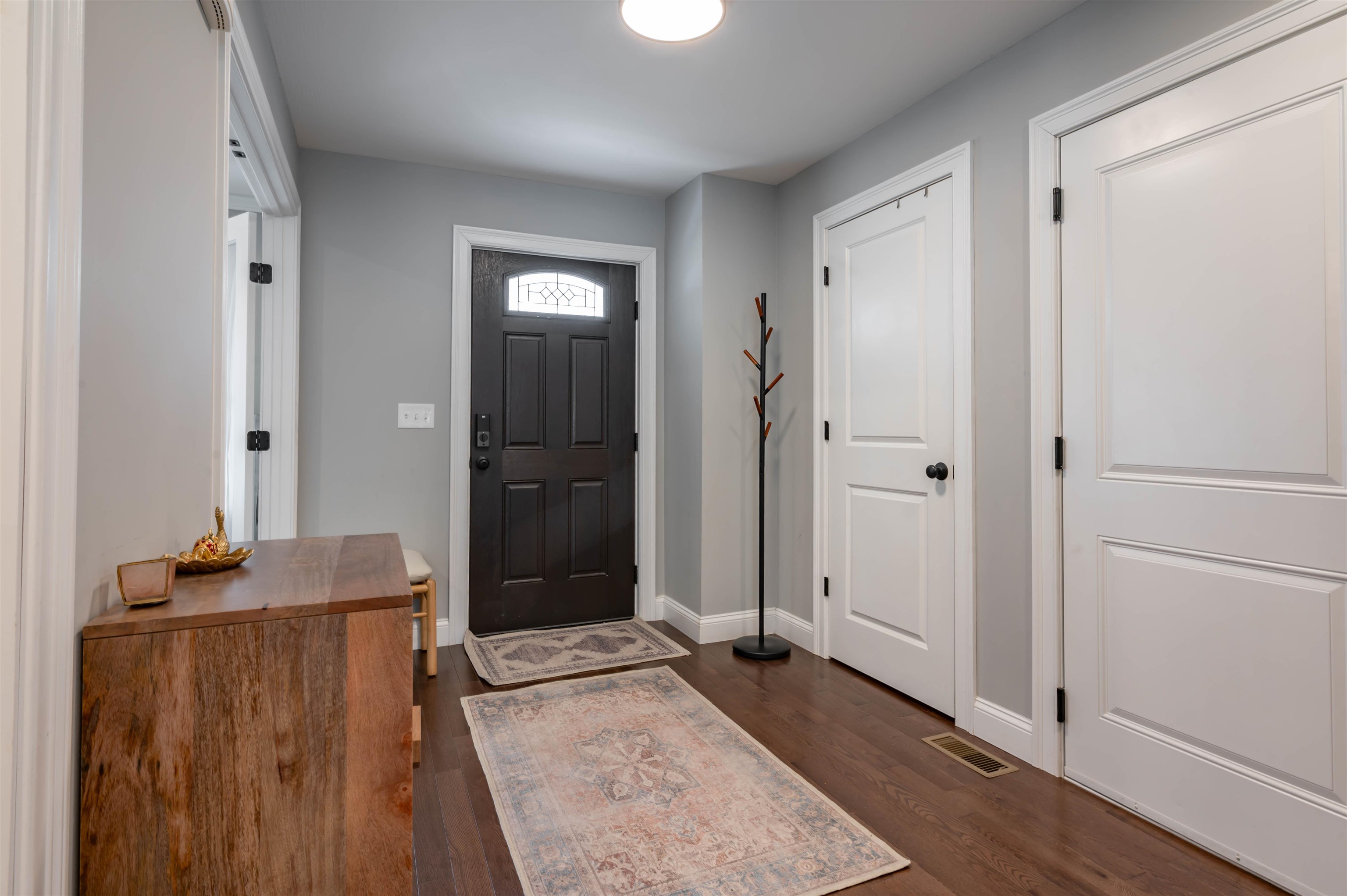 Homes for sale in Hudson, NH | 285B Webster St, Hudson, NH 03051 | MLS# 5080017